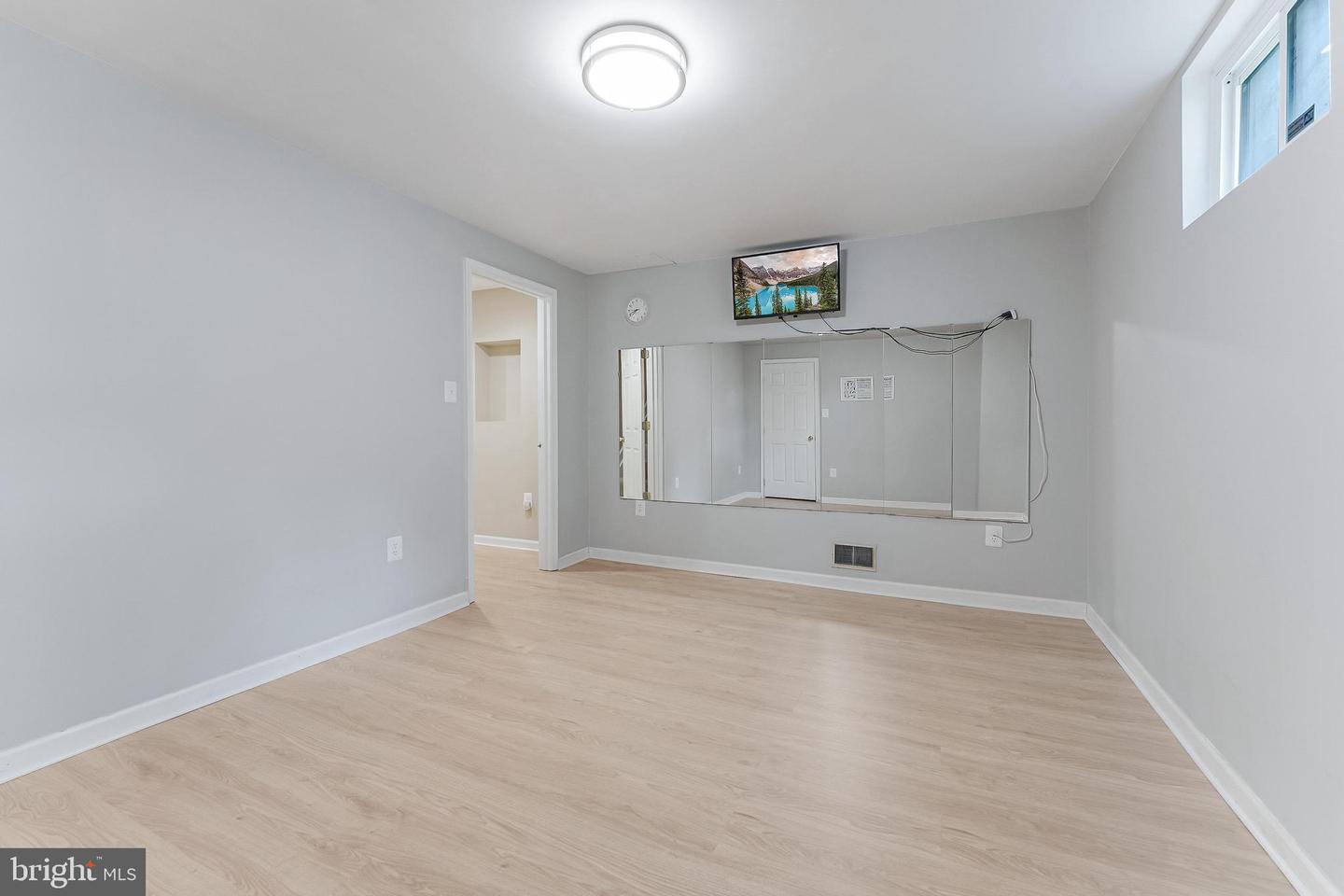 6801 MT OLIVE CT, CENTREVILLE, Virginia 20121, 4 Bedrooms Bedrooms, ,3 BathroomsBathrooms,Residential,For sale,6801 MT OLIVE CT,VAFX2247196 MLS # VAFX2247196