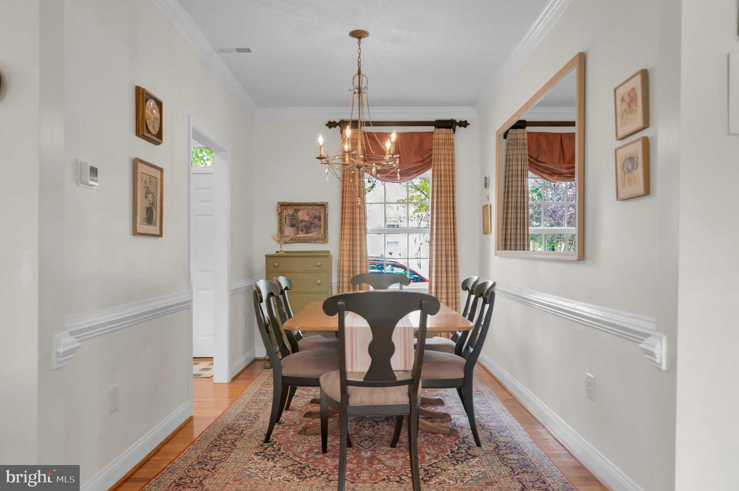 211 PRINCE EDWARD ST, FREDERICKSBURG, Virginia 22401, 3 Bedrooms Bedrooms, ,2 BathroomsBathrooms,Residential,For sale,211 PRINCE EDWARD ST,VAFB2008426 MLS # VAFB2008426