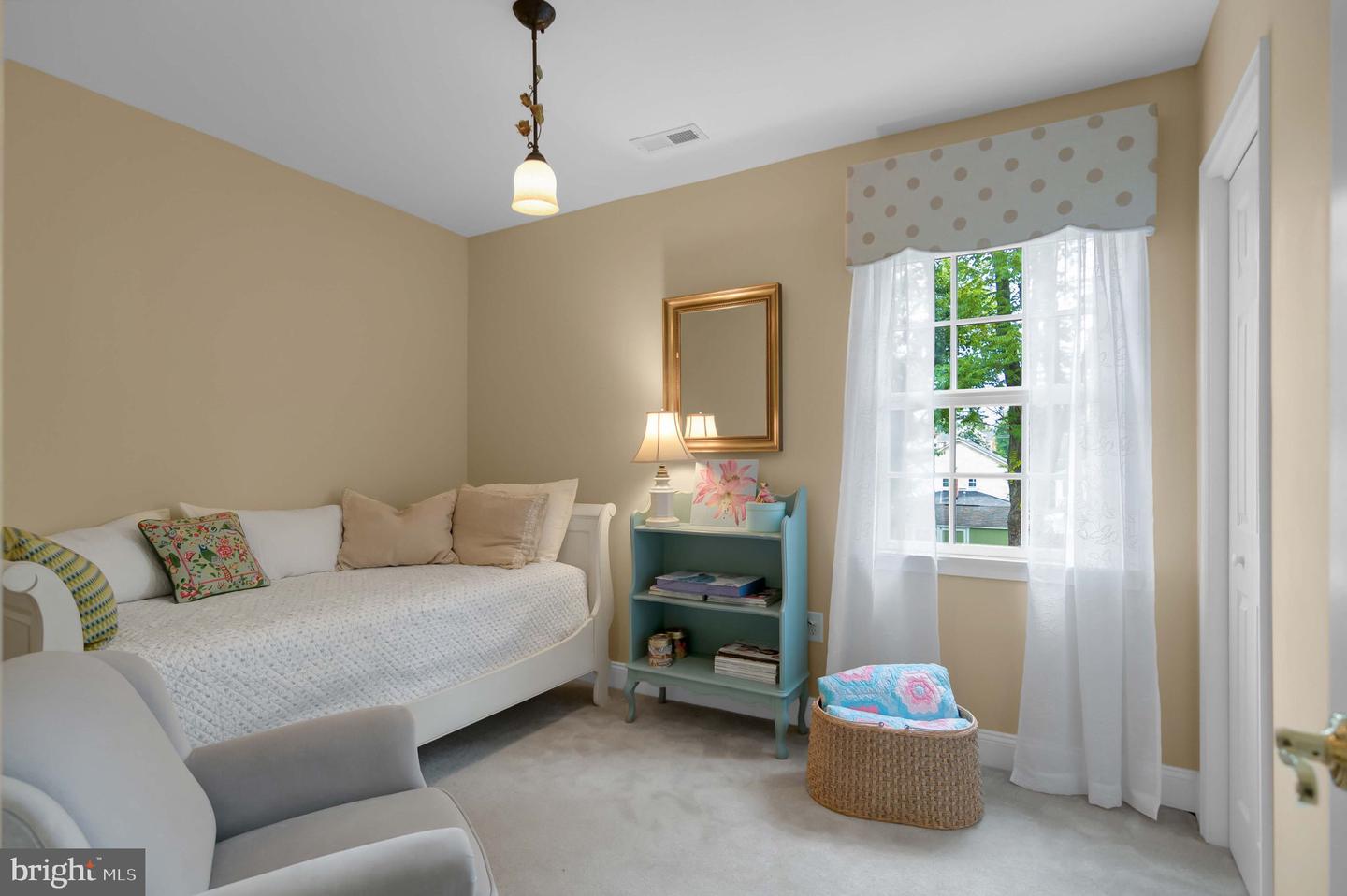 211 PRINCE EDWARD ST, FREDERICKSBURG, Virginia 22401, 3 Bedrooms Bedrooms, ,2 BathroomsBathrooms,Residential,For sale,211 PRINCE EDWARD ST,VAFB2008426 MLS # VAFB2008426