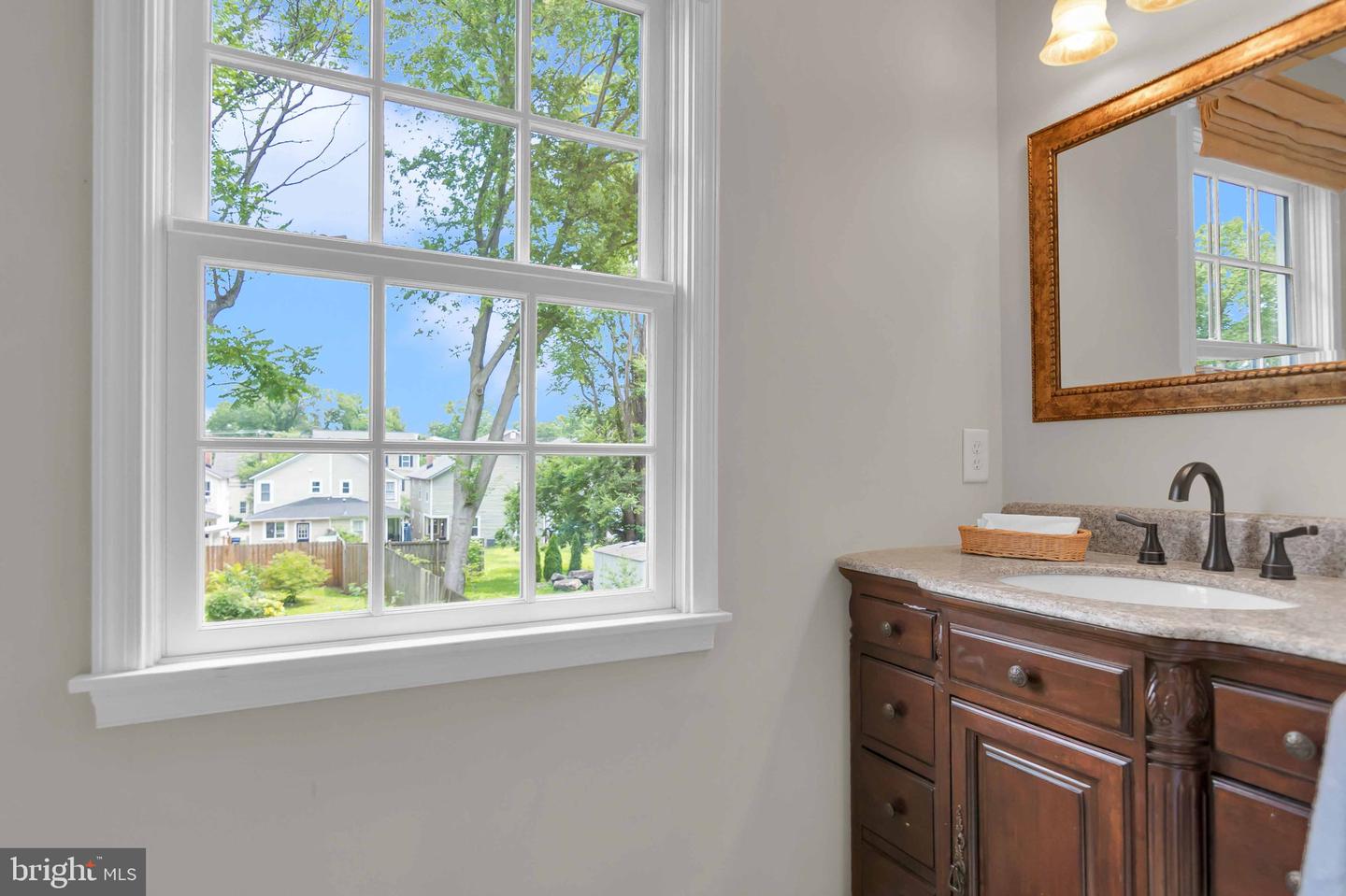 211 PRINCE EDWARD ST, FREDERICKSBURG, Virginia 22401, 3 Bedrooms Bedrooms, ,2 BathroomsBathrooms,Residential,For sale,211 PRINCE EDWARD ST,VAFB2008426 MLS # VAFB2008426