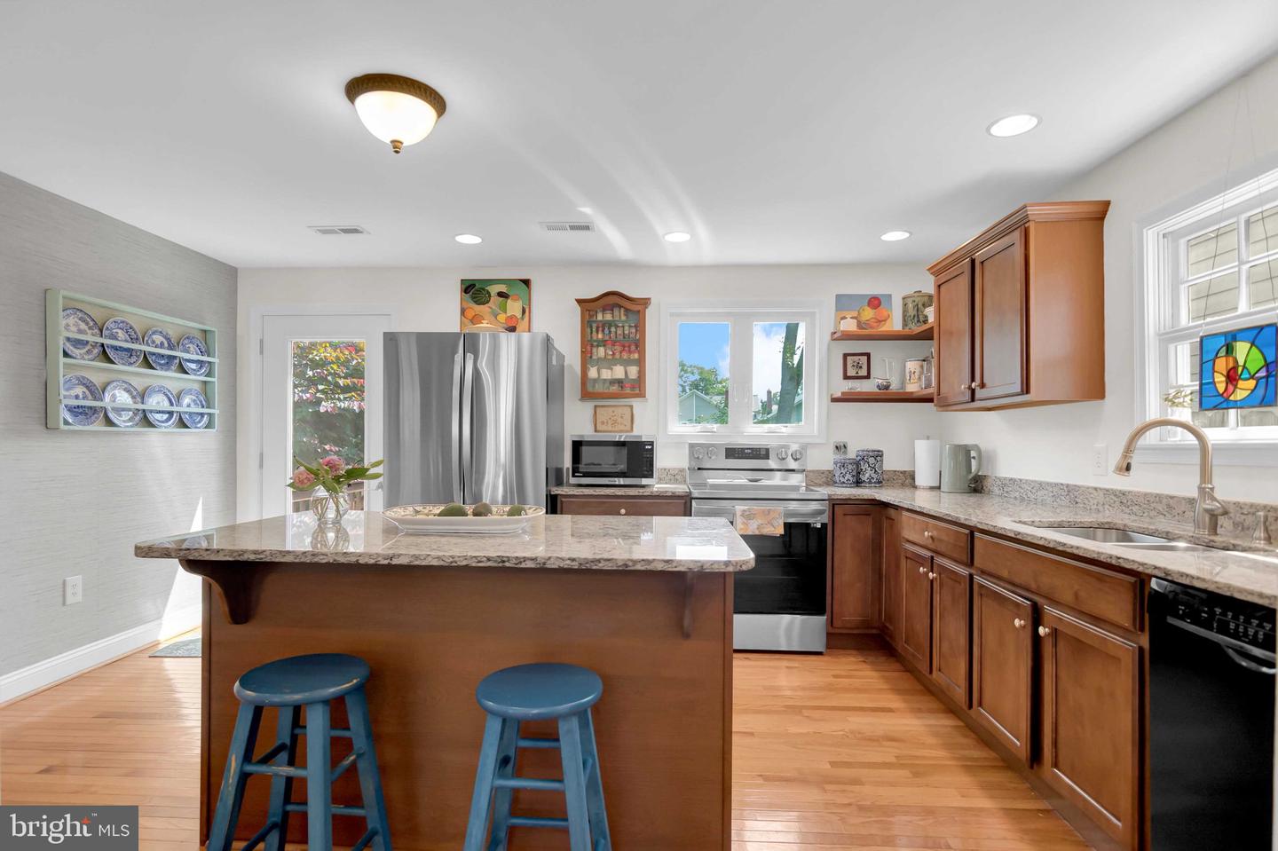 211 PRINCE EDWARD ST, FREDERICKSBURG, Virginia 22401, 3 Bedrooms Bedrooms, ,2 BathroomsBathrooms,Residential,For sale,211 PRINCE EDWARD ST,VAFB2008426 MLS # VAFB2008426