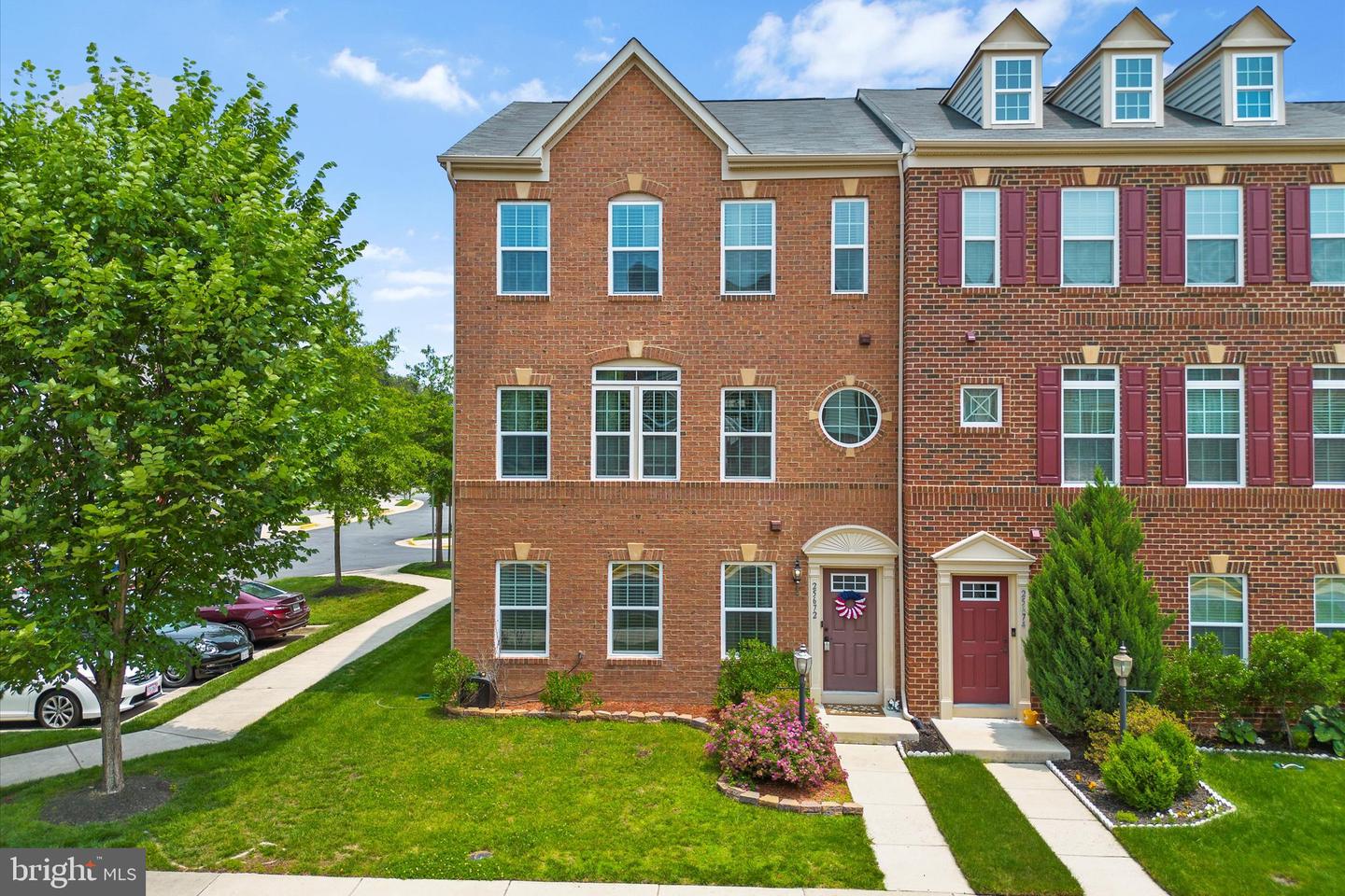 25672 AZALEA GARDEN TER, ALDIE, Virginia 20105, 3 Bedrooms Bedrooms, ,2 BathroomsBathrooms,Residential,For sale,25672 AZALEA GARDEN TER,VALO2099498 MLS # VALO2099498