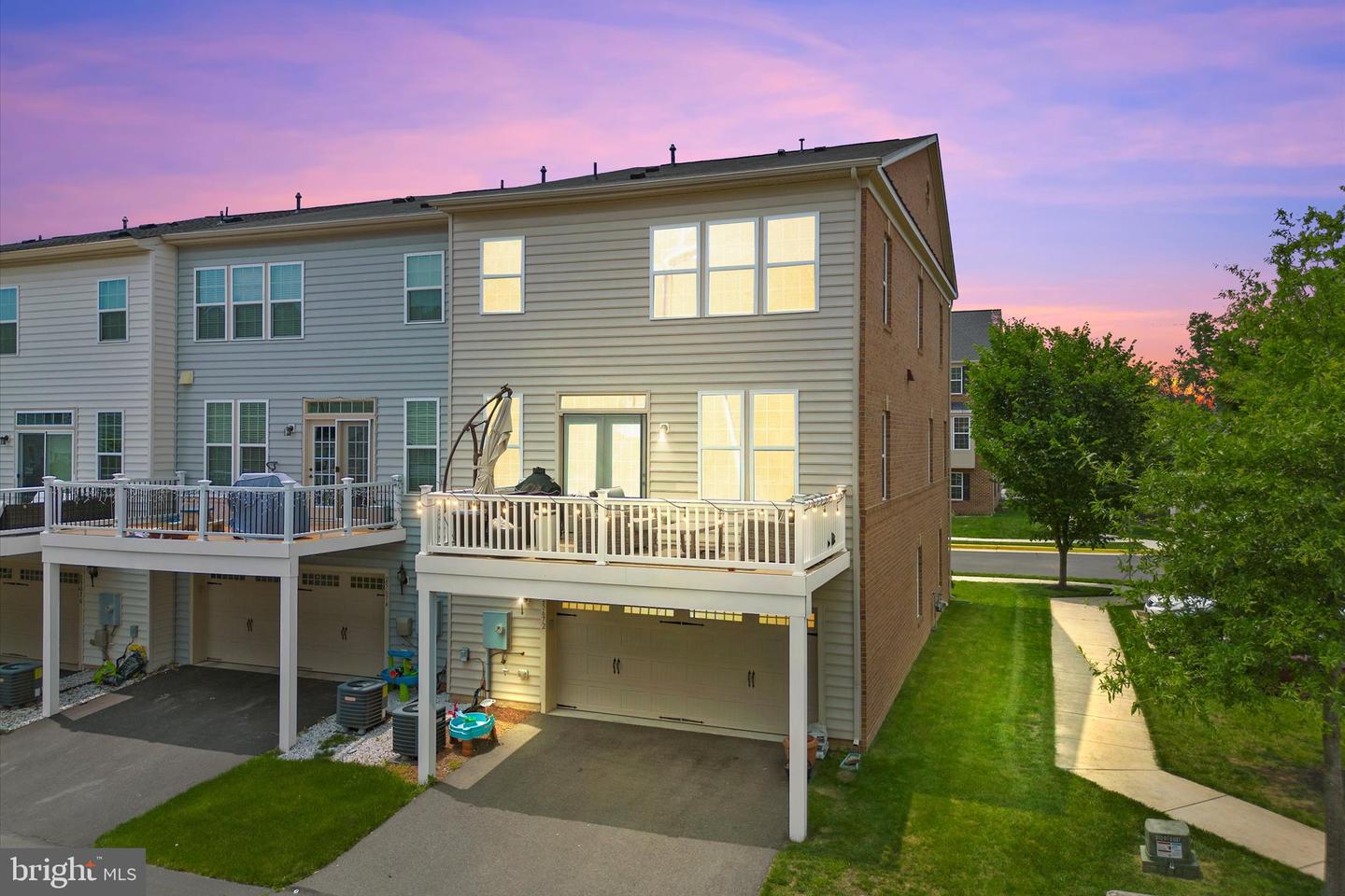 25672 AZALEA GARDEN TER, ALDIE, Virginia 20105, 3 Bedrooms Bedrooms, ,2 BathroomsBathrooms,Residential,For sale,25672 AZALEA GARDEN TER,VALO2099498 MLS # VALO2099498