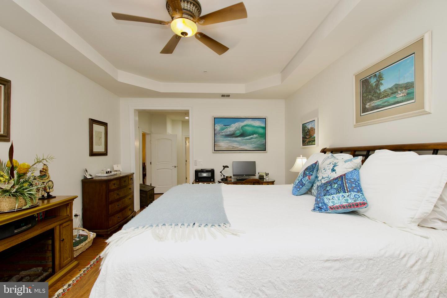 1781 CHAIN BRIDGE RD #302, MCLEAN, Virginia 22102, 2 Bedrooms Bedrooms, ,2 BathroomsBathrooms,Residential,For sale,1781 CHAIN BRIDGE RD #302,VAFX2247406 MLS # VAFX2247406