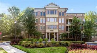 1781 CHAIN BRIDGE RD #302, MCLEAN, Virginia 22102, 2 Bedrooms Bedrooms, ,2 BathroomsBathrooms,Residential,For sale,1781 CHAIN BRIDGE RD #302,VAFX2247406 MLS # VAFX2247406