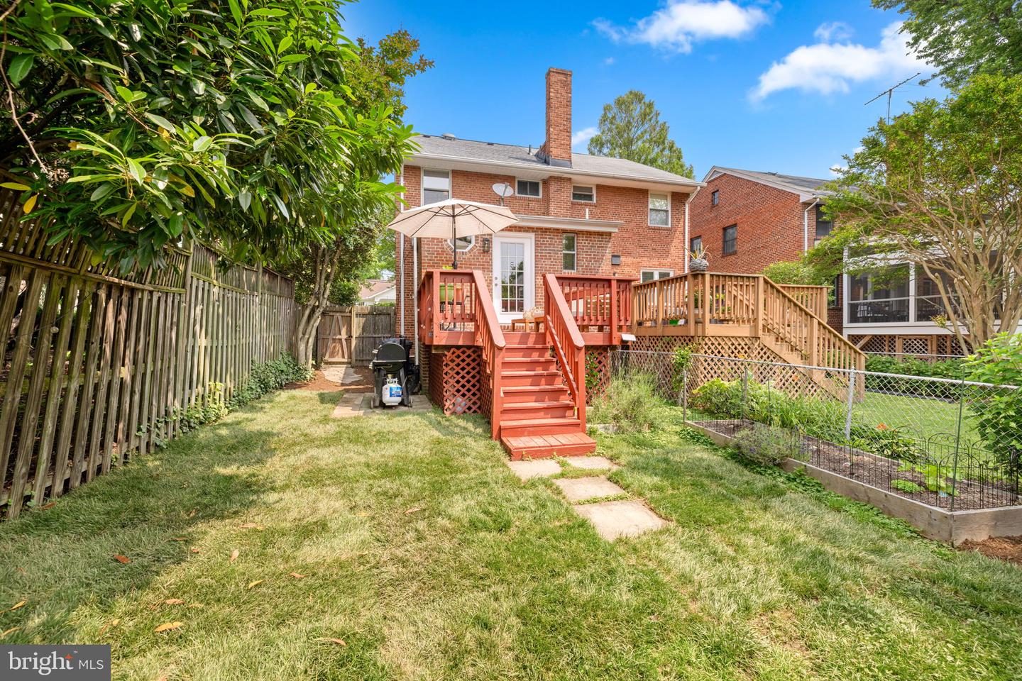 307 E BELLEFONTE AVE, ALEXANDRIA, Virginia 22301, 3 Bedrooms Bedrooms, ,2 BathroomsBathrooms,Residential,For sale,307 E BELLEFONTE AVE,VAAX2046510 MLS # VAAX2046510