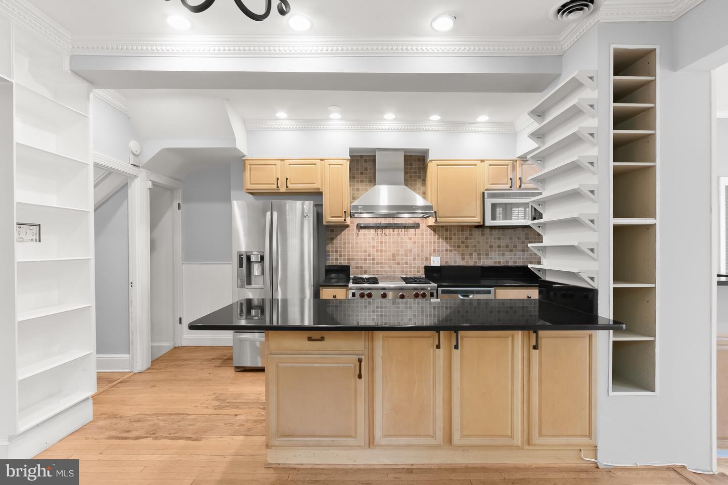 3822 BENTON ST NW, WASHINGTON, District Of Columbia 20007, 5 Bedrooms Bedrooms, ,3 BathroomsBathrooms,Residential,For sale,3822 BENTON ST NW,DCDC2205904 MLS # DCDC2205904