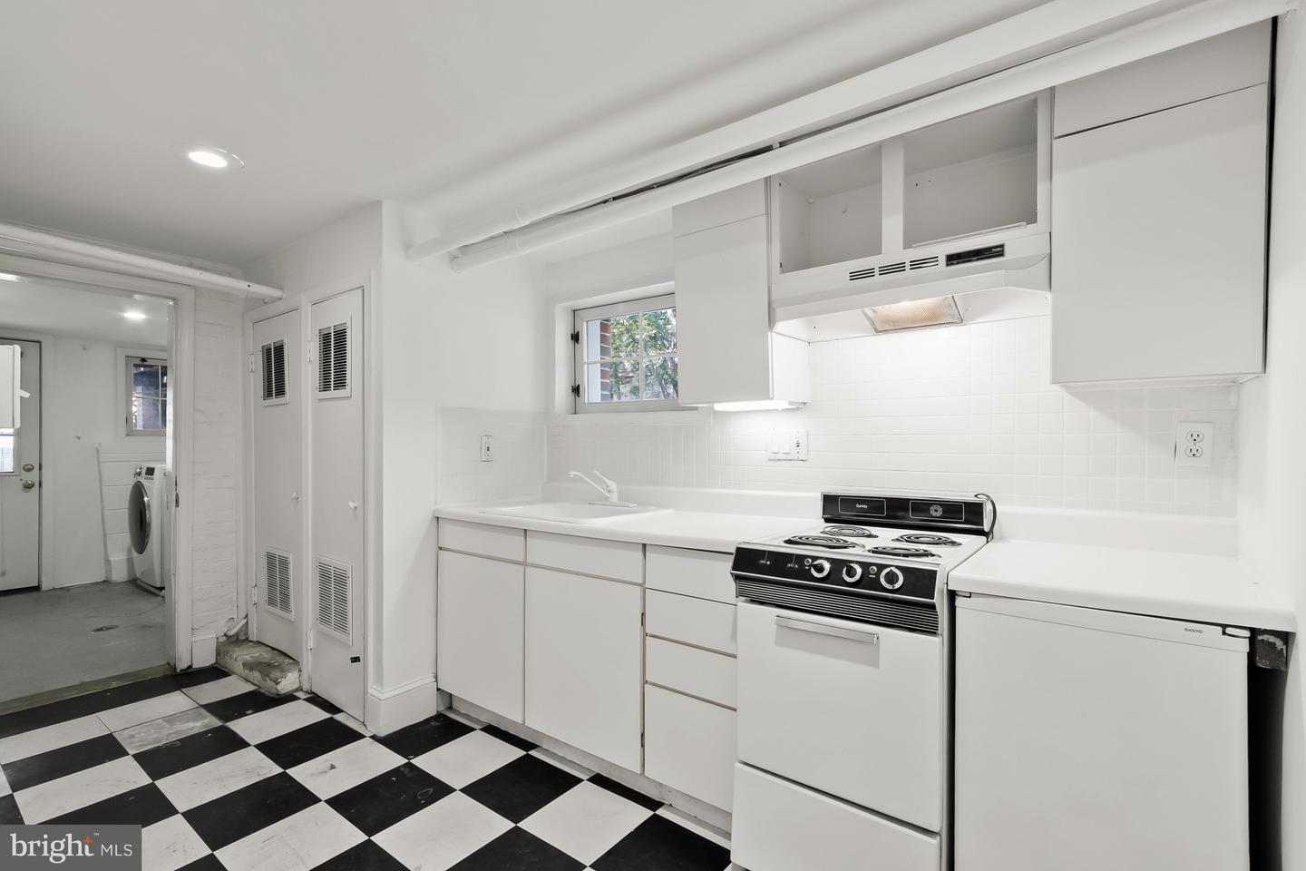 3822 BENTON ST NW, WASHINGTON, District Of Columbia 20007, 5 Bedrooms Bedrooms, ,3 BathroomsBathrooms,Residential,For sale,3822 BENTON ST NW,DCDC2205904 MLS # DCDC2205904