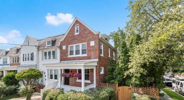 3822 BENTON ST NW, WASHINGTON, District Of Columbia 20007, 5 Bedrooms Bedrooms, ,3 BathroomsBathrooms,Residential,For sale,3822 BENTON ST NW,DCDC2205904 MLS # DCDC2205904