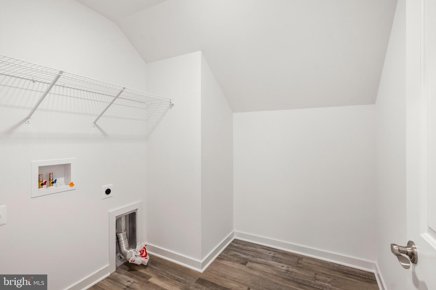 7802 SHAWMONT RD, FREDERICKSBURG, Virginia 22407, 5 Bedrooms Bedrooms, ,4 BathroomsBathrooms,Residential,For sale,7802 SHAWMONT RD,VASP2033966 MLS # VASP2033966