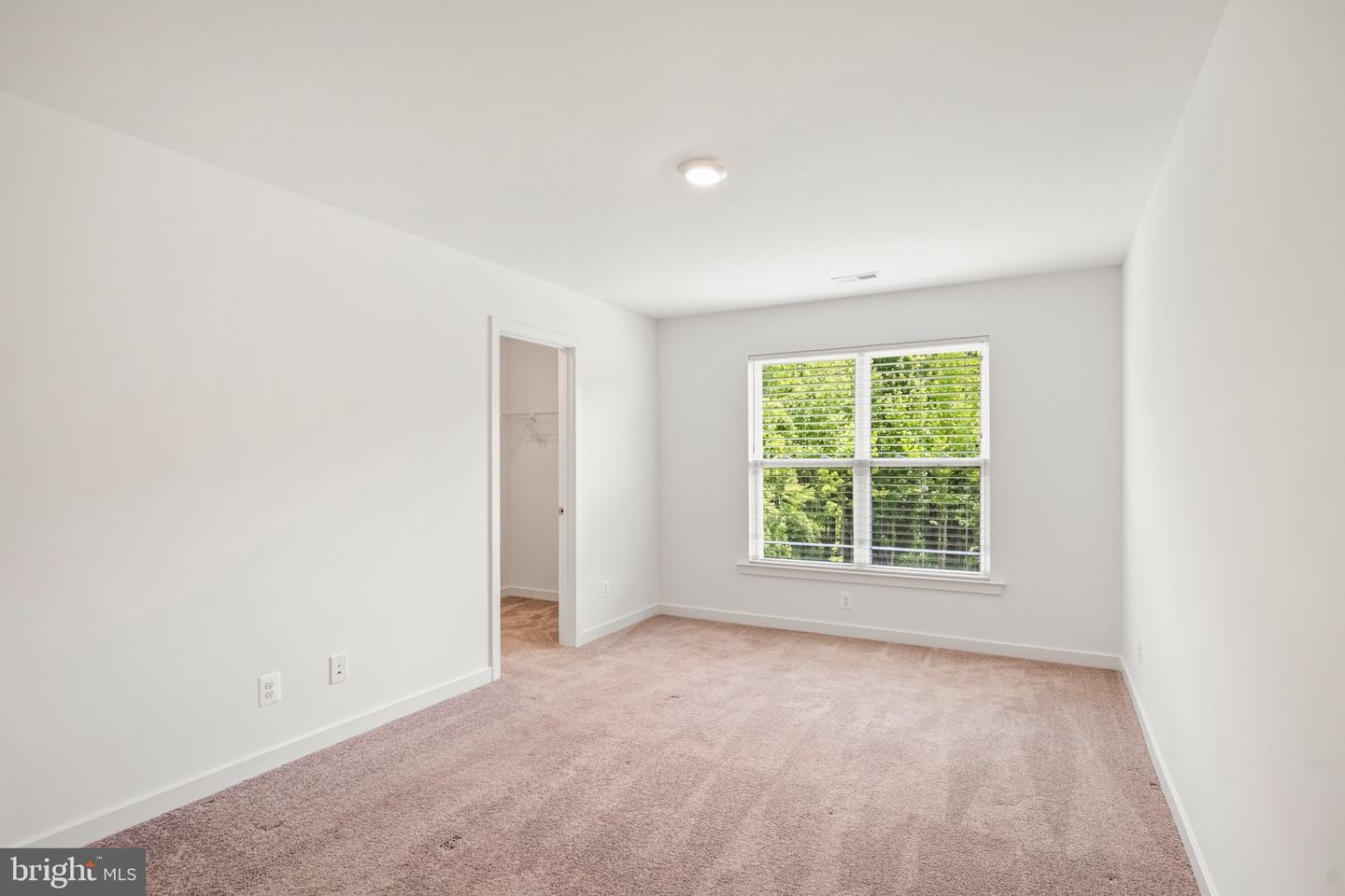 7802 SHAWMONT RD, FREDERICKSBURG, Virginia 22407, 5 Bedrooms Bedrooms, ,4 BathroomsBathrooms,Residential,For sale,7802 SHAWMONT RD,VASP2033966 MLS # VASP2033966