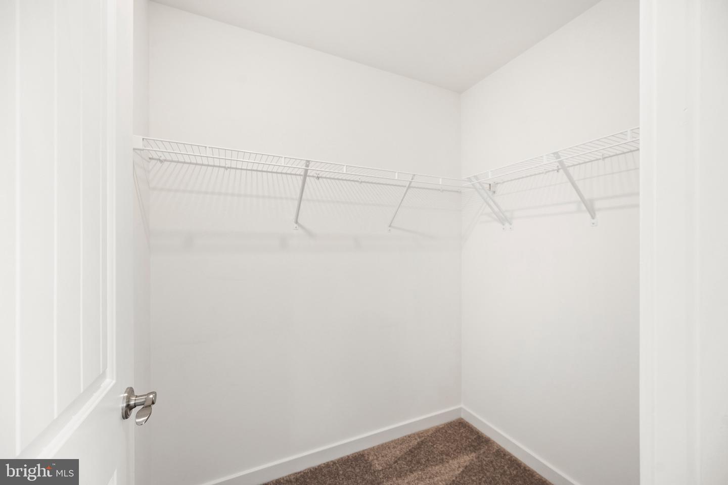 7802 SHAWMONT RD, FREDERICKSBURG, Virginia 22407, 5 Bedrooms Bedrooms, ,4 BathroomsBathrooms,Residential,For sale,7802 SHAWMONT RD,VASP2033966 MLS # VASP2033966