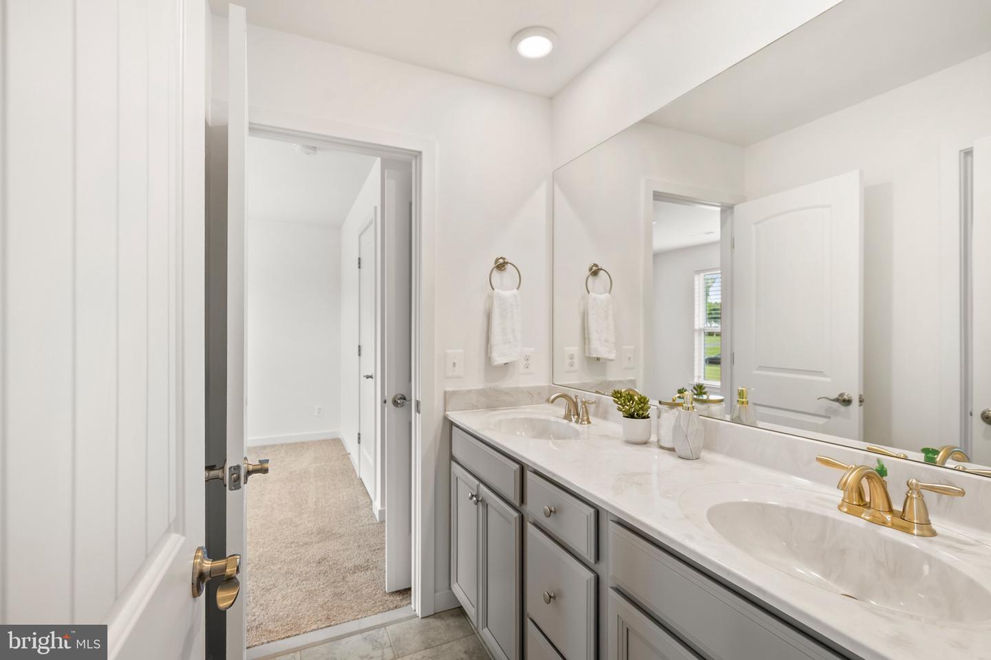 7802 SHAWMONT RD, FREDERICKSBURG, Virginia 22407, 5 Bedrooms Bedrooms, ,4 BathroomsBathrooms,Residential,For sale,7802 SHAWMONT RD,VASP2033966 MLS # VASP2033966