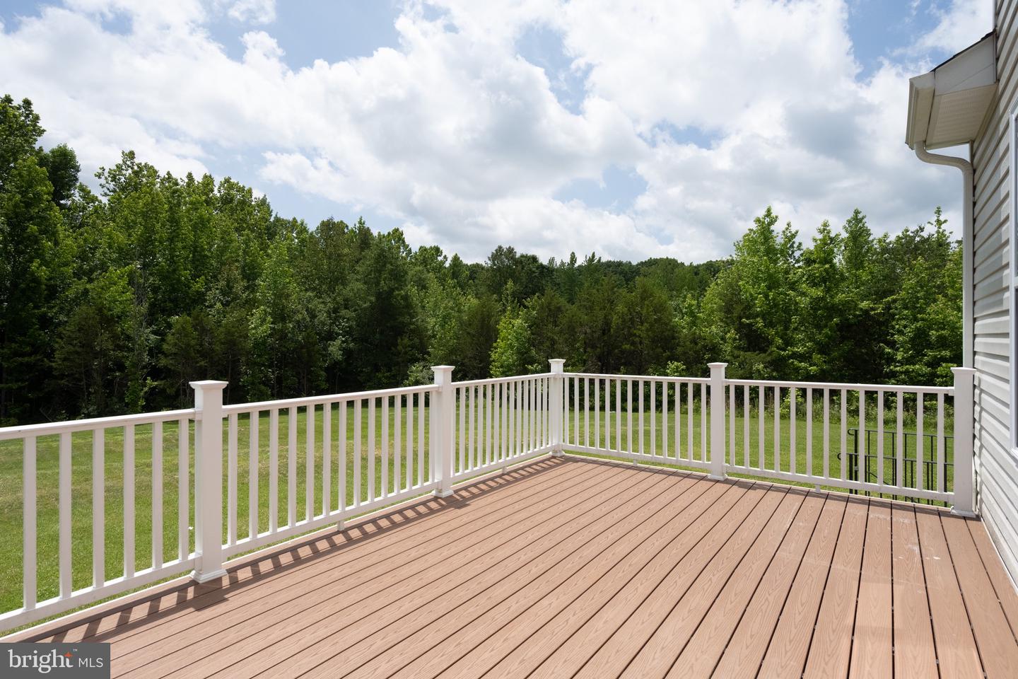 7802 SHAWMONT RD, FREDERICKSBURG, Virginia 22407, 5 Bedrooms Bedrooms, ,4 BathroomsBathrooms,Residential,For sale,7802 SHAWMONT RD,VASP2033966 MLS # VASP2033966