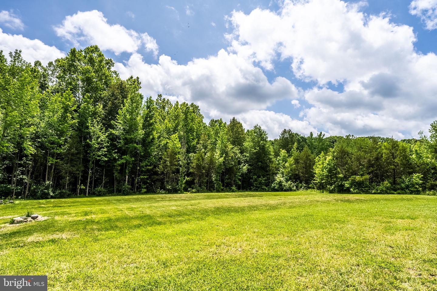 7802 SHAWMONT RD, FREDERICKSBURG, Virginia 22407, 5 Bedrooms Bedrooms, ,4 BathroomsBathrooms,Residential,For sale,7802 SHAWMONT RD,VASP2033966 MLS # VASP2033966