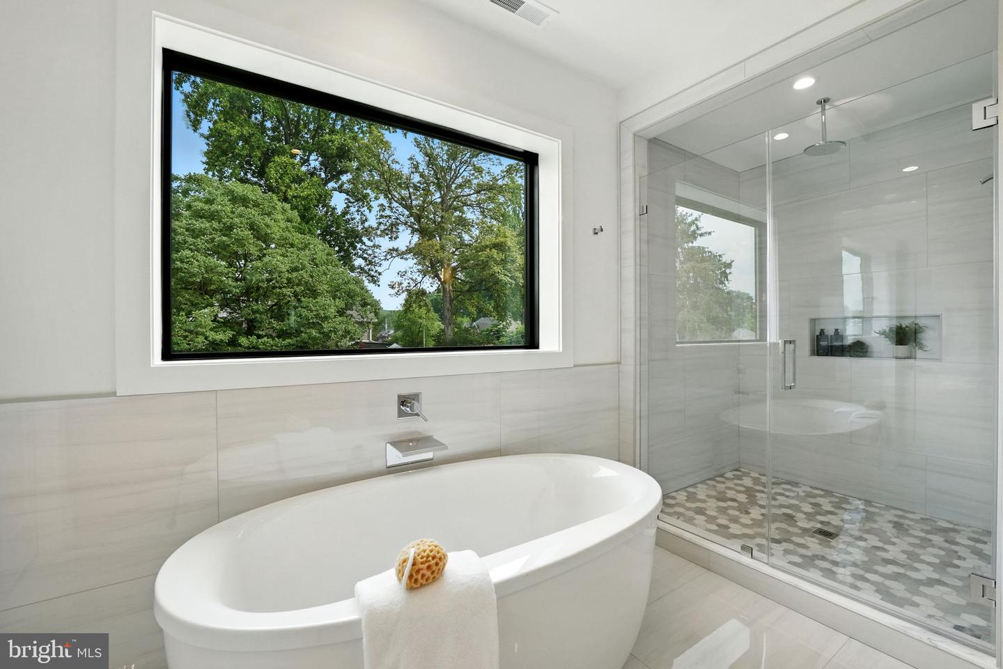 1925 HILLSIDE DR, FALLS CHURCH, Virginia 22043, 7 Bedrooms Bedrooms, ,7 BathroomsBathrooms,Residential,For sale,1925 HILLSIDE DR,VAFX2247192 MLS # VAFX2247192