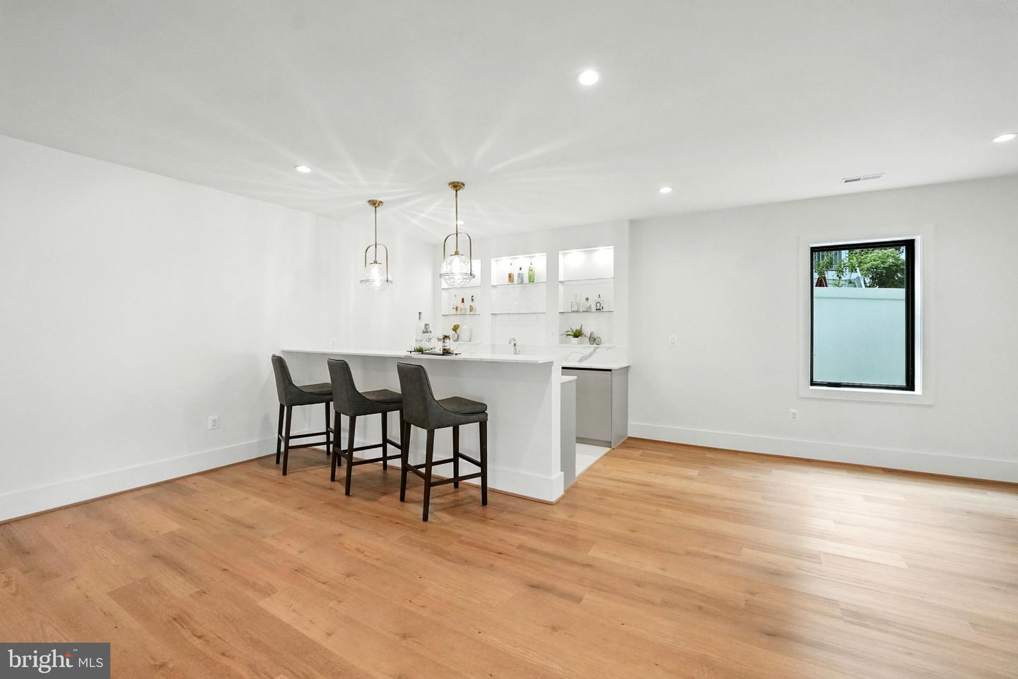 1925 HILLSIDE DR, FALLS CHURCH, Virginia 22043, 7 Bedrooms Bedrooms, ,7 BathroomsBathrooms,Residential,For sale,1925 HILLSIDE DR,VAFX2247192 MLS # VAFX2247192