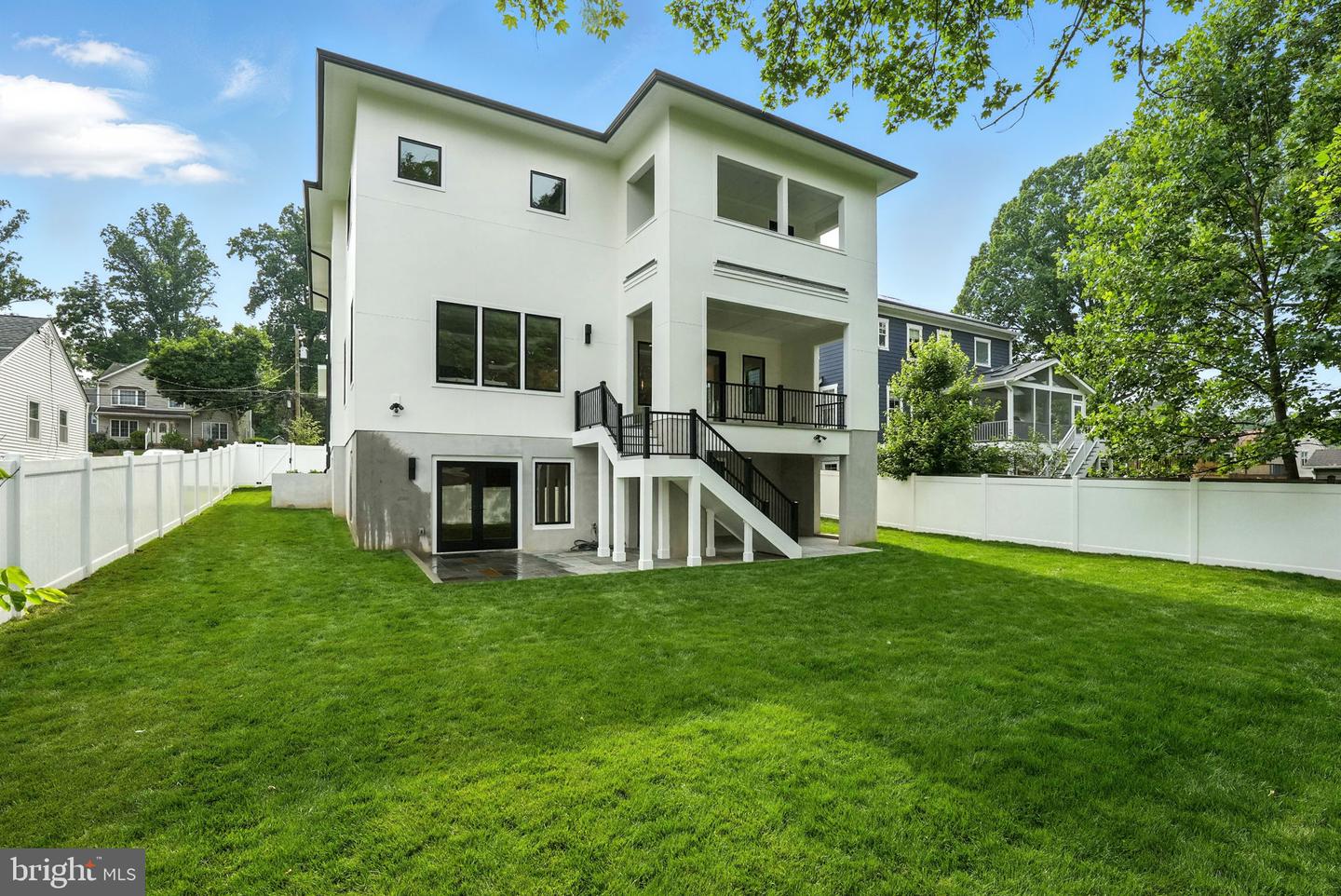 1925 HILLSIDE DR, FALLS CHURCH, Virginia 22043, 7 Bedrooms Bedrooms, ,7 BathroomsBathrooms,Residential,For sale,1925 HILLSIDE DR,VAFX2247192 MLS # VAFX2247192