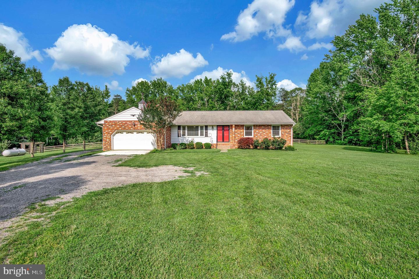 539 MCCARTY RD, FREDERICKSBURG, Virginia 22405, 3 Bedrooms Bedrooms, ,2 BathroomsBathrooms,Residential,For sale,539 MCCARTY RD,VAST2039850 MLS # VAST2039850