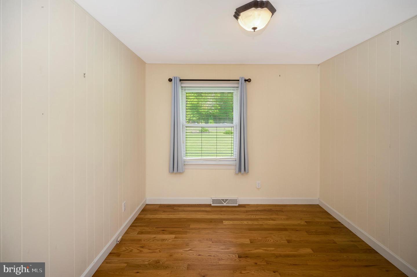 539 MCCARTY RD, FREDERICKSBURG, Virginia 22405, 3 Bedrooms Bedrooms, ,2 BathroomsBathrooms,Residential,For sale,539 MCCARTY RD,VAST2039850 MLS # VAST2039850