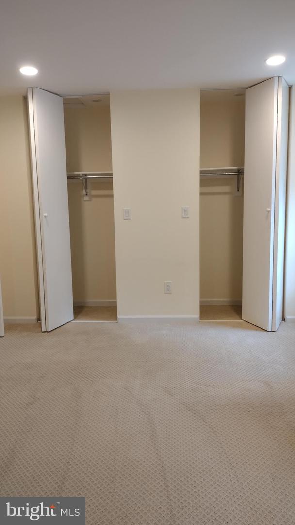 6531 CHINA GROVE CT, ALEXANDRIA, Virginia 22310, 3 Bedrooms Bedrooms, ,3 BathroomsBathrooms,Residential,For sale,6531 CHINA GROVE CT,VAFX2247552 MLS # VAFX2247552