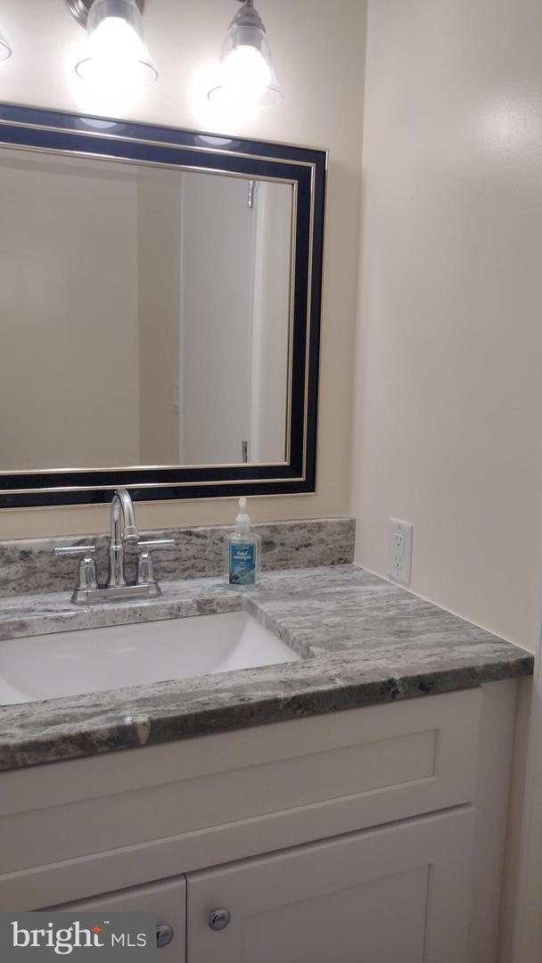 6531 CHINA GROVE CT, ALEXANDRIA, Virginia 22310, 3 Bedrooms Bedrooms, ,3 BathroomsBathrooms,Residential,For sale,6531 CHINA GROVE CT,VAFX2247552 MLS # VAFX2247552