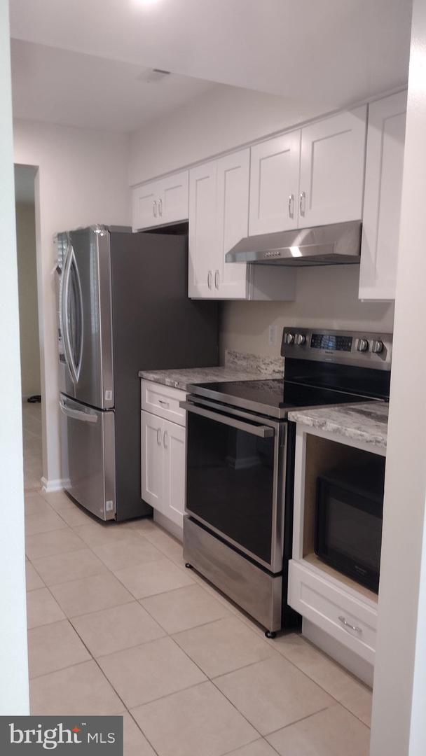 6531 CHINA GROVE CT, ALEXANDRIA, Virginia 22310, 3 Bedrooms Bedrooms, ,3 BathroomsBathrooms,Residential,For sale,6531 CHINA GROVE CT,VAFX2247552 MLS # VAFX2247552