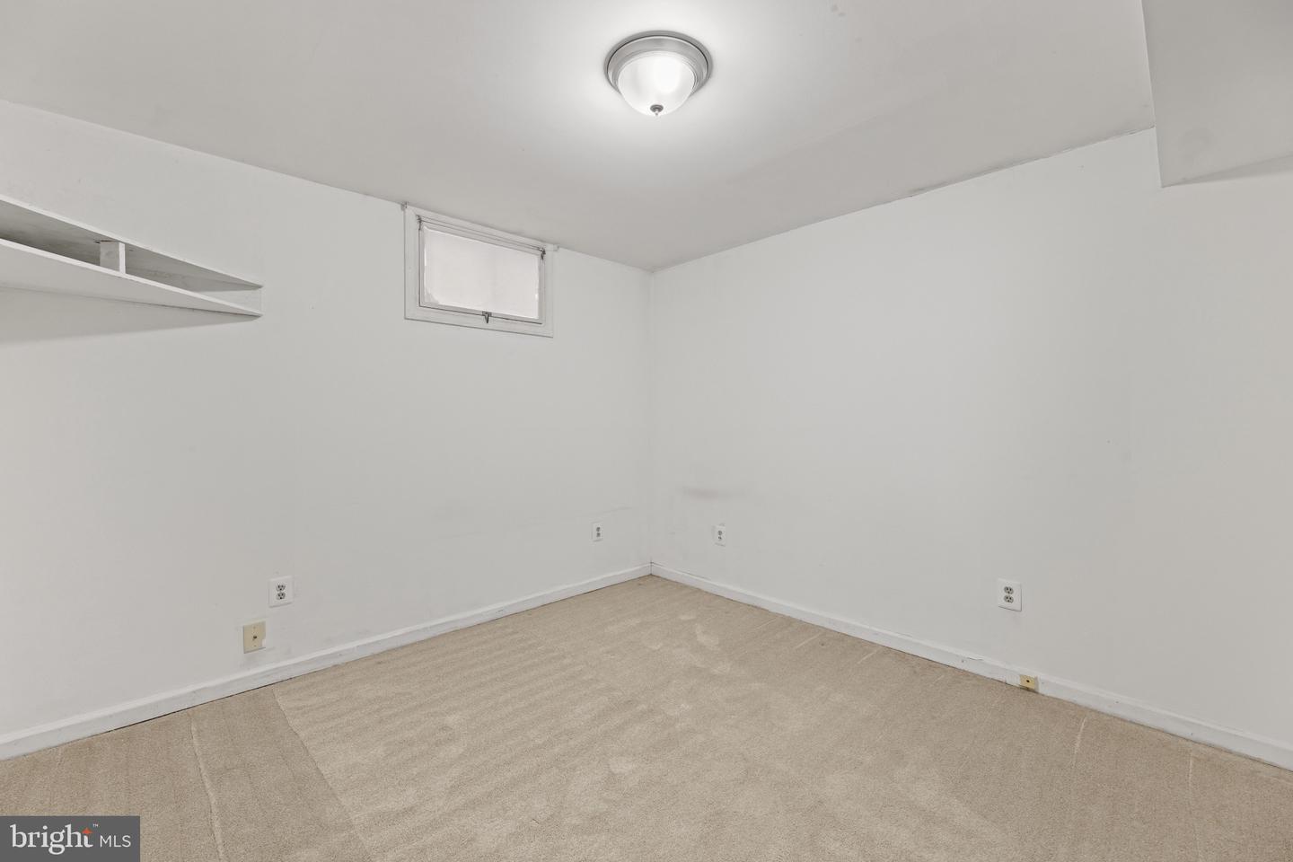 130 OAK VIEW DR SE, LEESBURG, Virginia 20175, 3 Bedrooms Bedrooms, ,3 BathroomsBathrooms,Residential,For sale,130 OAK VIEW DR SE,VALO2099626 MLS # VALO2099626