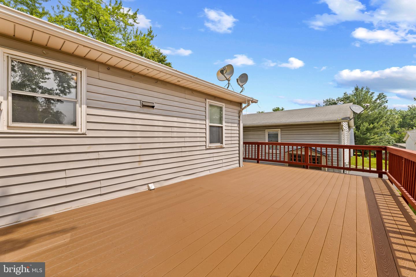 130 OAK VIEW DR SE, LEESBURG, Virginia 20175, 3 Bedrooms Bedrooms, ,3 BathroomsBathrooms,Residential,For sale,130 OAK VIEW DR SE,VALO2099626 MLS # VALO2099626