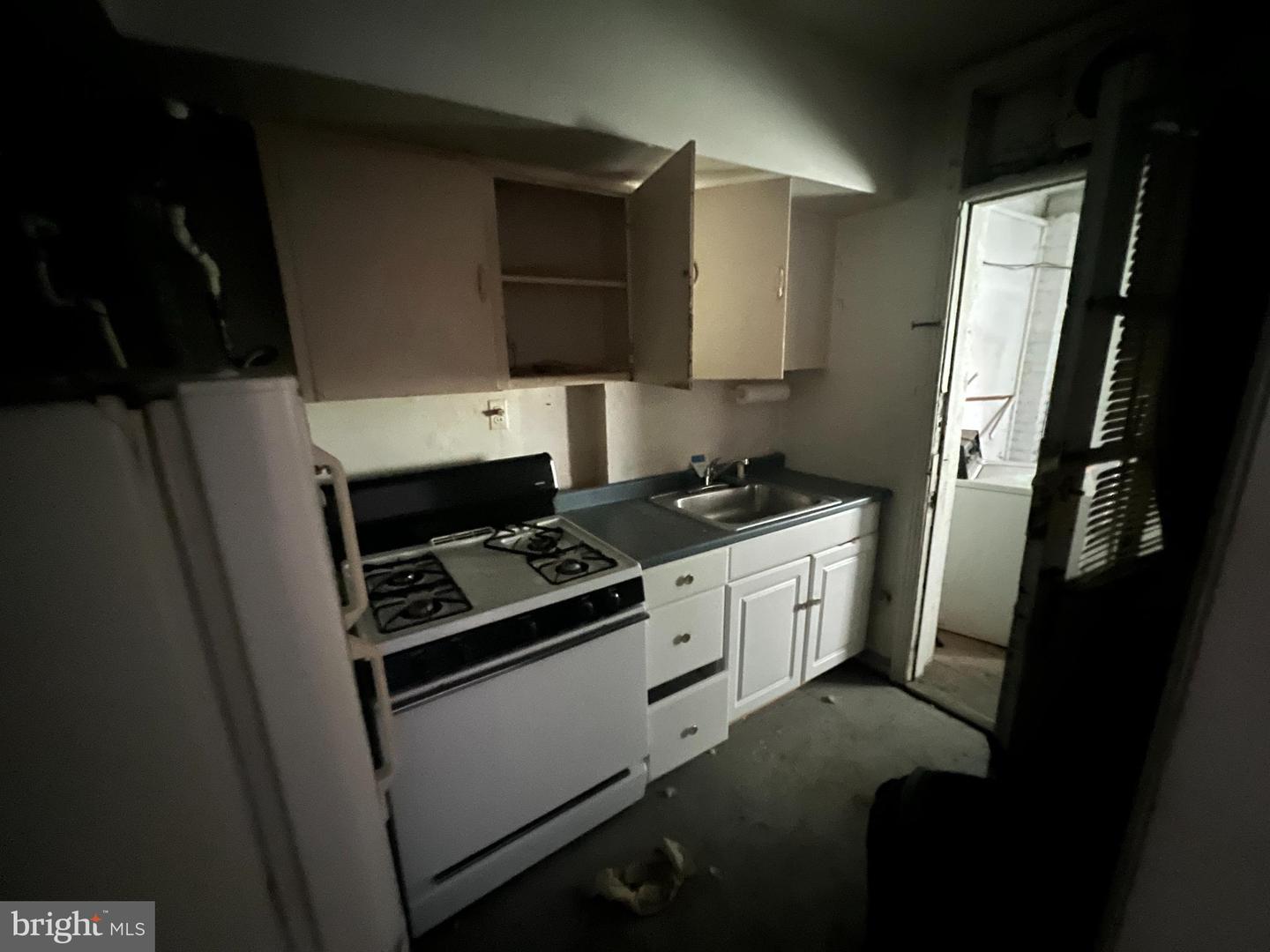 321 36TH ST NE, WASHINGTON, District Of Columbia 20019, 2 Bedrooms Bedrooms, ,1 BathroomBathrooms,Residential,For sale,321 36TH ST NE,DCDC2205956 MLS # DCDC2205956