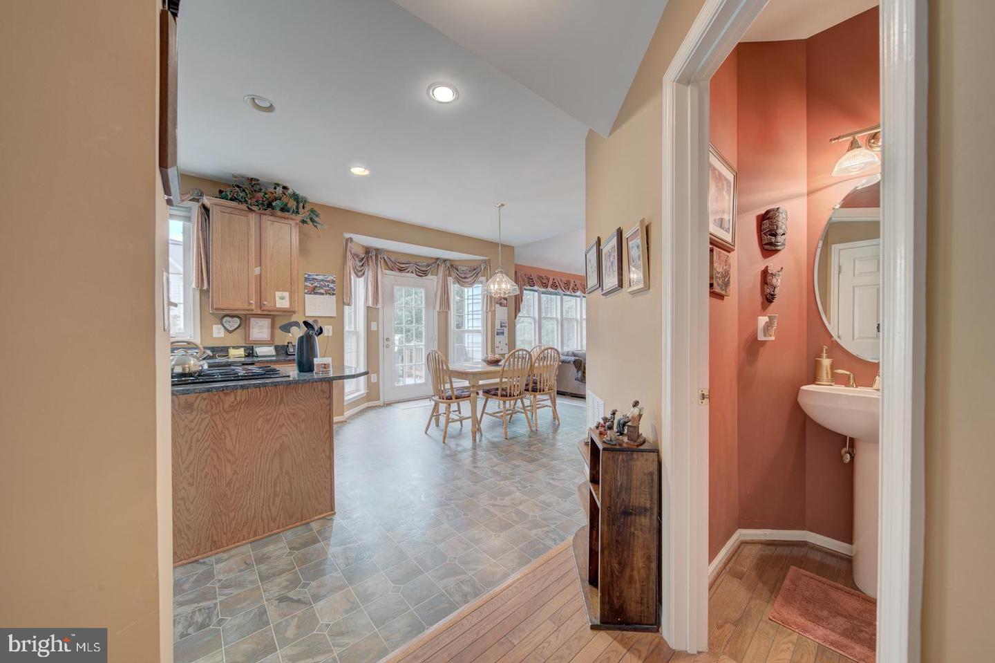 1805 EFTY CT, WOODBRIDGE, Virginia 22191, 5 Bedrooms Bedrooms, ,3 BathroomsBathrooms,Residential,For sale,1805 EFTY CT,VAPW2097110 MLS # VAPW2097110