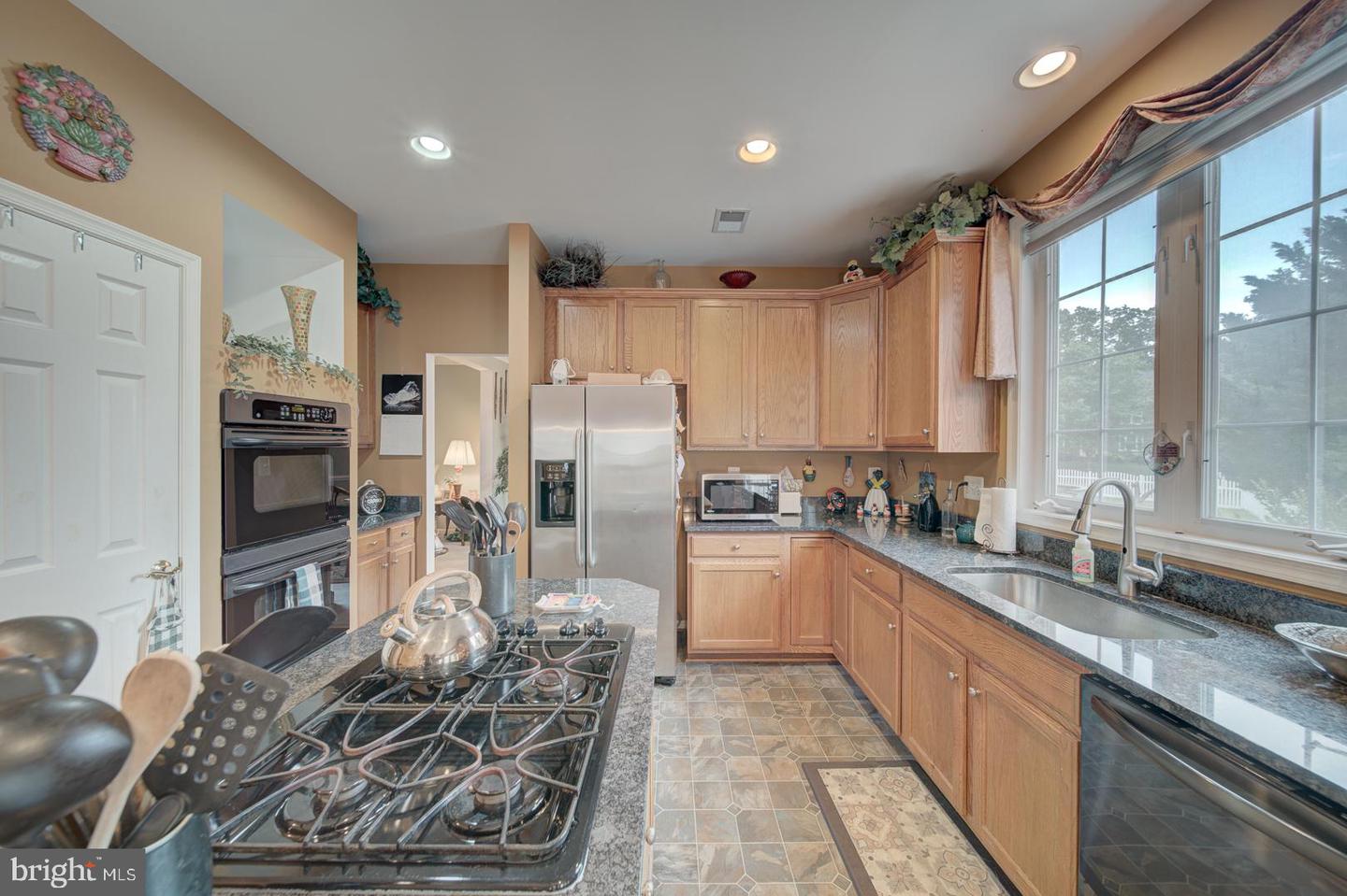1805 EFTY CT, WOODBRIDGE, Virginia 22191, 5 Bedrooms Bedrooms, ,3 BathroomsBathrooms,Residential,For sale,1805 EFTY CT,VAPW2097110 MLS # VAPW2097110