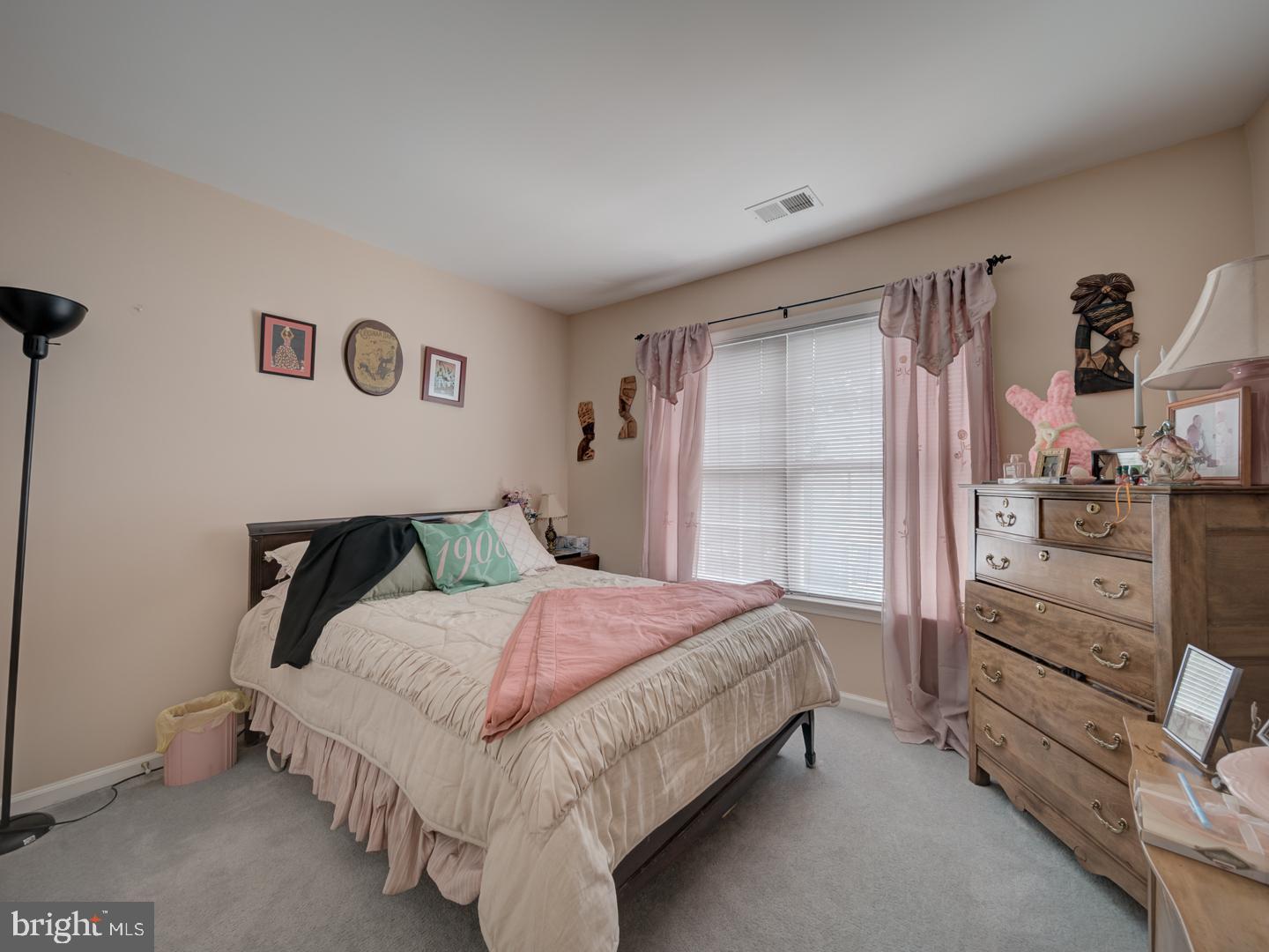 1805 EFTY CT, WOODBRIDGE, Virginia 22191, 5 Bedrooms Bedrooms, ,3 BathroomsBathrooms,Residential,For sale,1805 EFTY CT,VAPW2097110 MLS # VAPW2097110