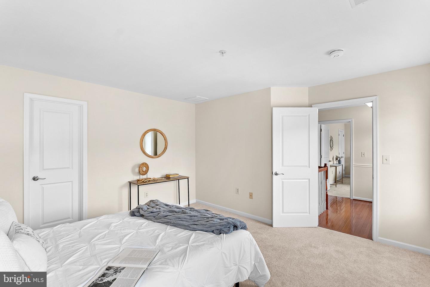 1512 MISSISSIPPI AVE SE, WASHINGTON, District Of Columbia 20032, 5 Bedrooms Bedrooms, ,3 BathroomsBathrooms,Residential,For sale,1512 MISSISSIPPI AVE SE,DCDC2205966 MLS # DCDC2205966