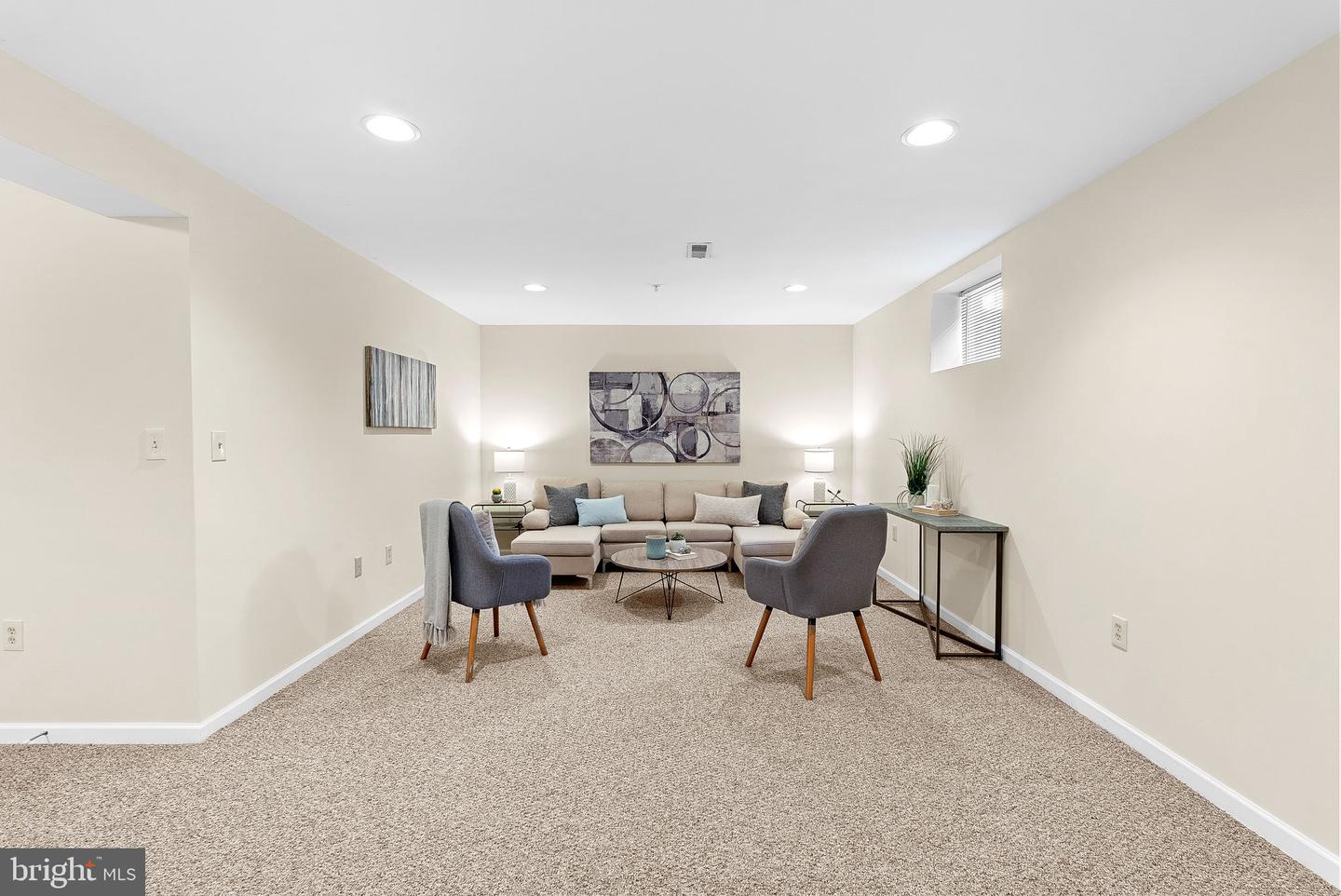 1512 MISSISSIPPI AVE SE, WASHINGTON, District Of Columbia 20032, 5 Bedrooms Bedrooms, ,3 BathroomsBathrooms,Residential,For sale,1512 MISSISSIPPI AVE SE,DCDC2205966 MLS # DCDC2205966