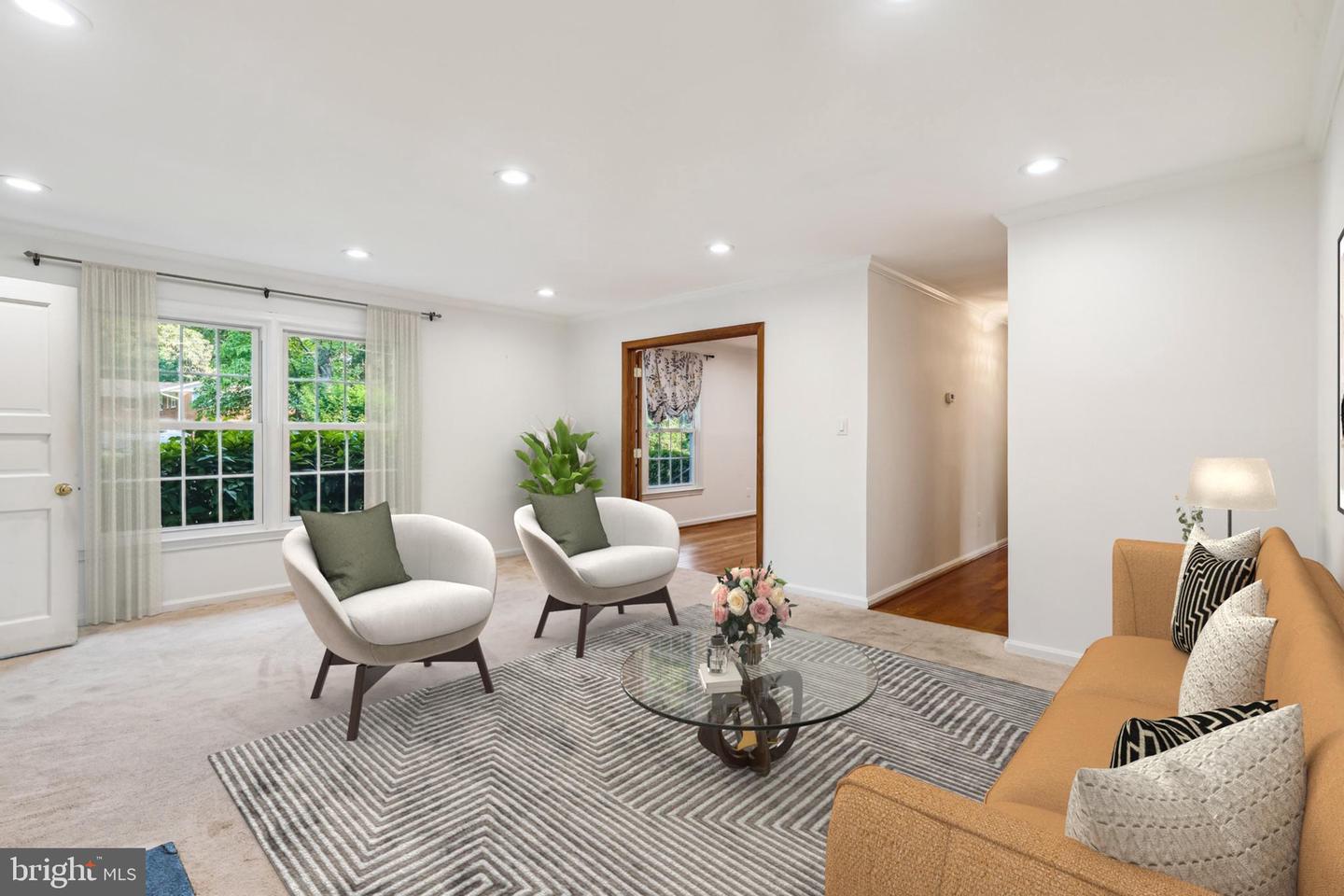 5259 NAVAHO DR, ALEXANDRIA, Virginia 22312, 3 Bedrooms Bedrooms, ,2 BathroomsBathrooms,Residential,For sale,5259 NAVAHO DR,VAFX2247722 MLS # VAFX2247722