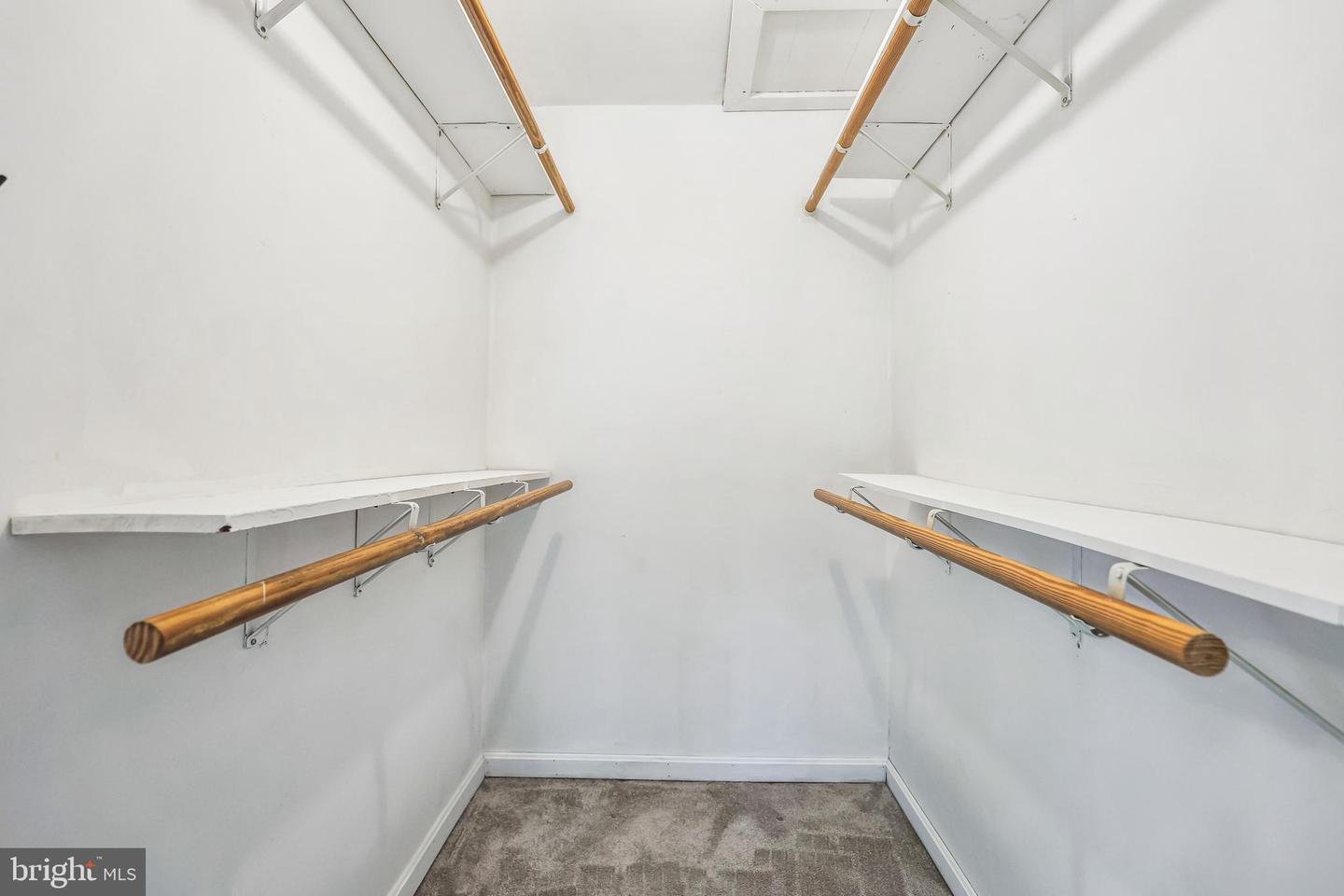 5259 NAVAHO DR, ALEXANDRIA, Virginia 22312, 3 Bedrooms Bedrooms, ,2 BathroomsBathrooms,Residential,For sale,5259 NAVAHO DR,VAFX2247722 MLS # VAFX2247722