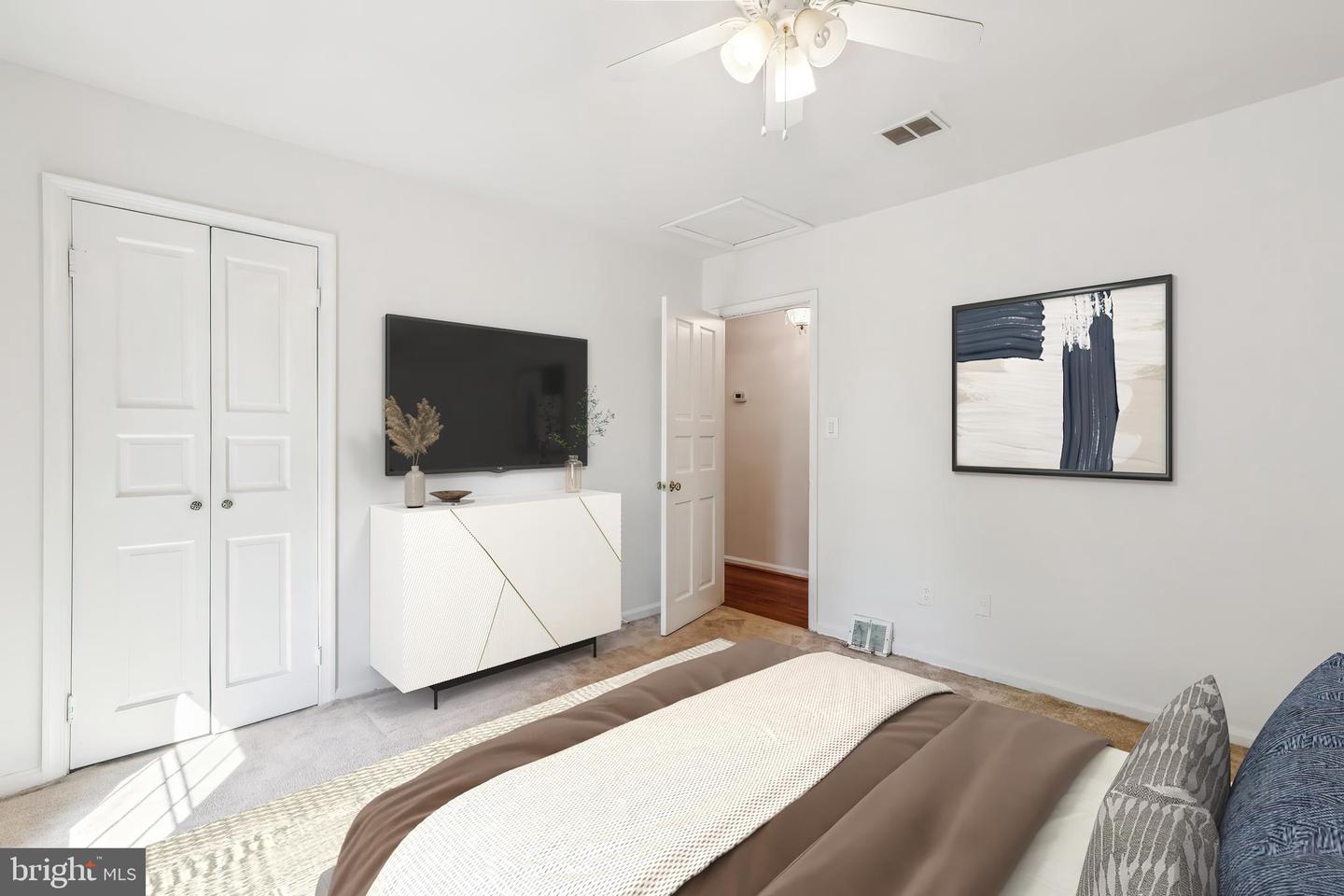 5259 NAVAHO DR, ALEXANDRIA, Virginia 22312, 3 Bedrooms Bedrooms, ,2 BathroomsBathrooms,Residential,For sale,5259 NAVAHO DR,VAFX2247722 MLS # VAFX2247722