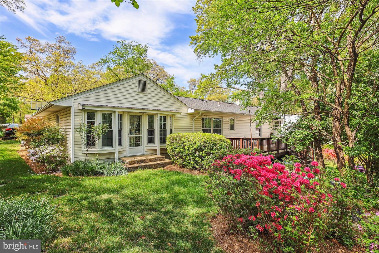5259 NAVAHO DR, ALEXANDRIA, Virginia 22312, 3 Bedrooms Bedrooms, ,2 BathroomsBathrooms,Residential,For sale,5259 NAVAHO DR,VAFX2247722 MLS # VAFX2247722