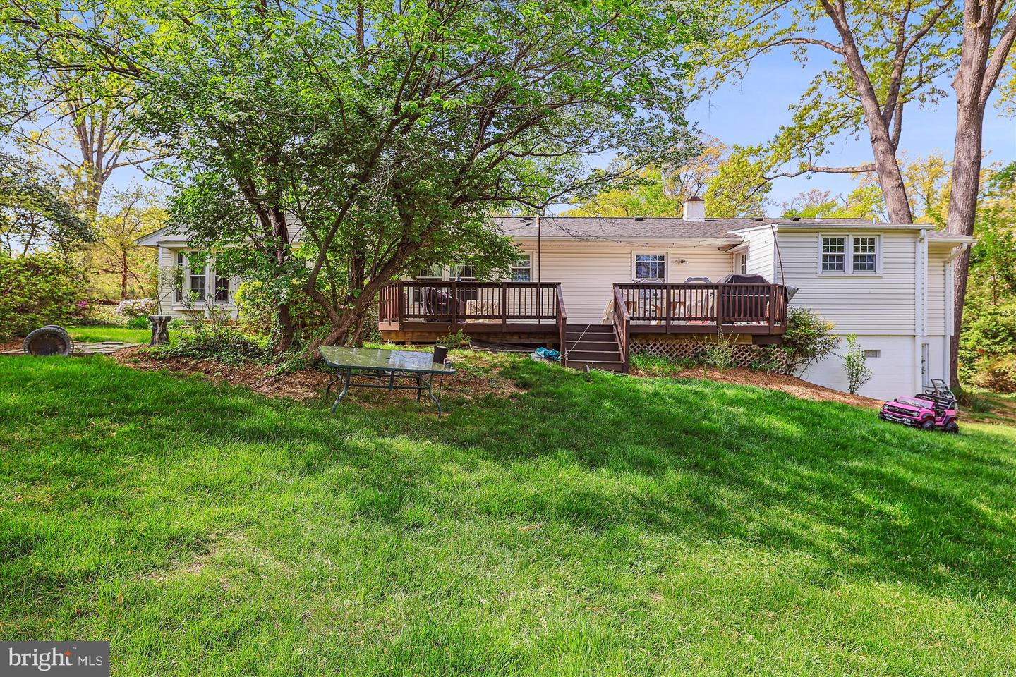 5259 NAVAHO DR, ALEXANDRIA, Virginia 22312, 3 Bedrooms Bedrooms, ,2 BathroomsBathrooms,Residential,For sale,5259 NAVAHO DR,VAFX2247722 MLS # VAFX2247722
