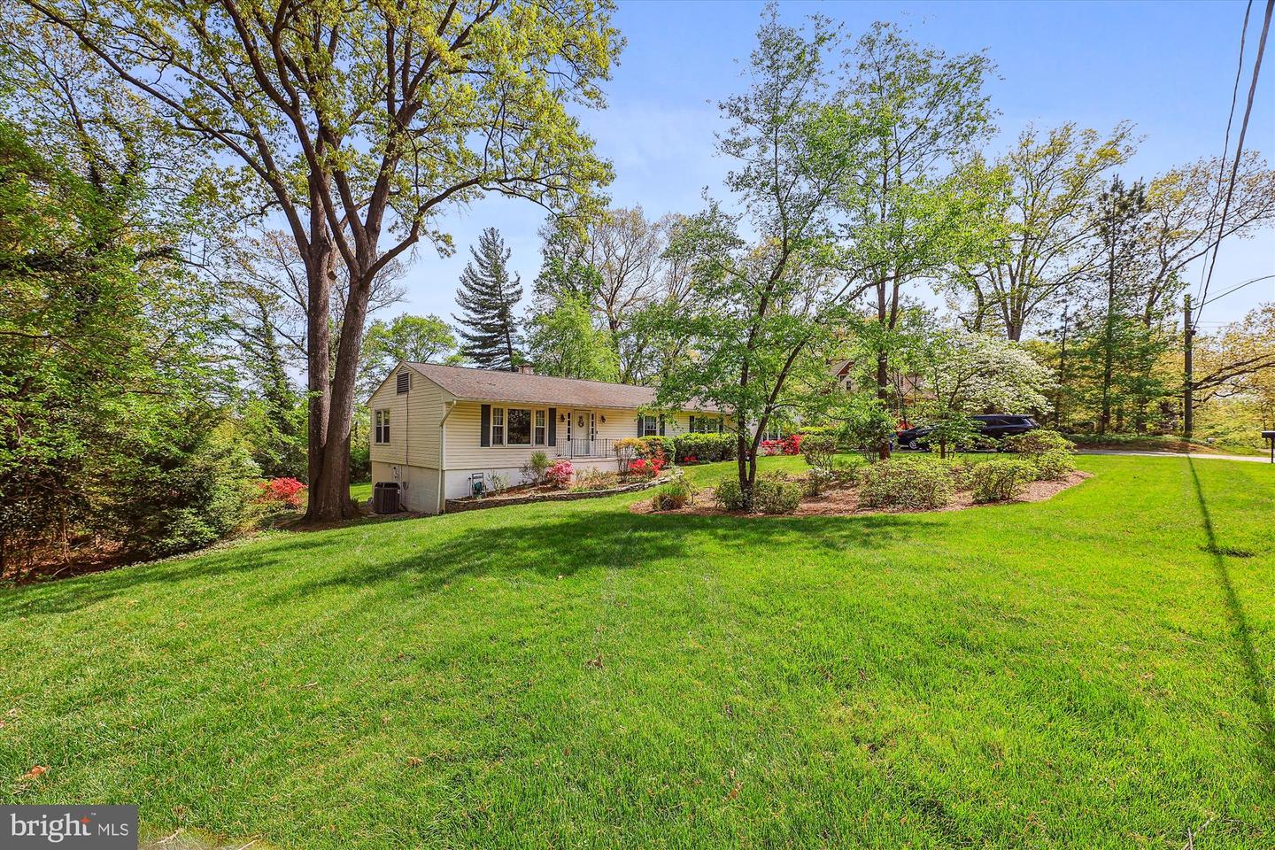 5259 NAVAHO DR, ALEXANDRIA, Virginia 22312, 3 Bedrooms Bedrooms, ,2 BathroomsBathrooms,Residential,For sale,5259 NAVAHO DR,VAFX2247722 MLS # VAFX2247722