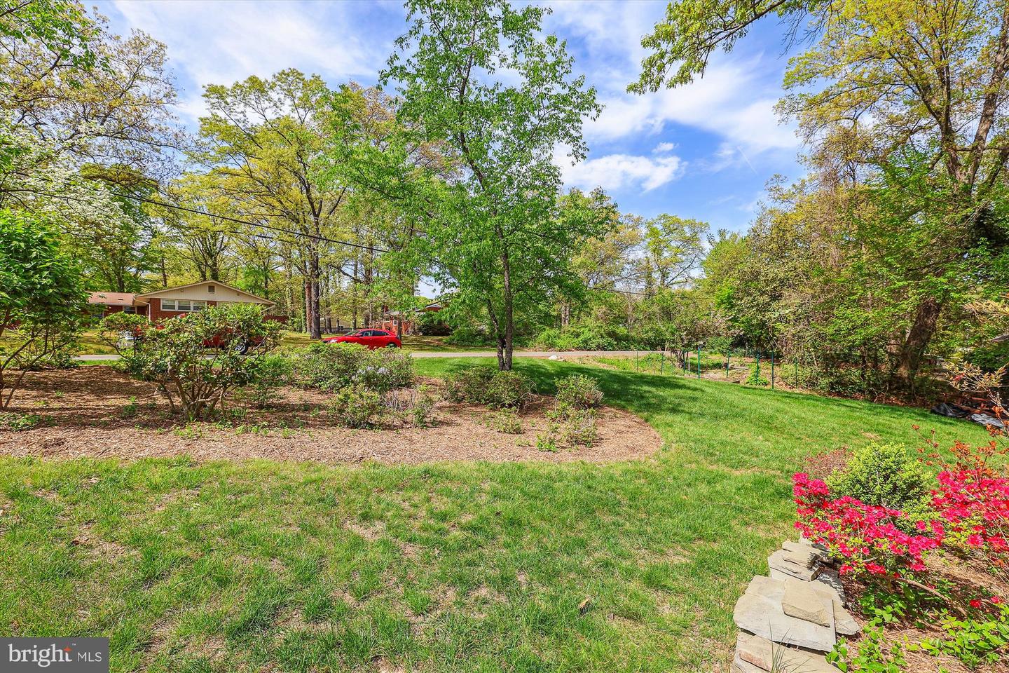 5259 NAVAHO DR, ALEXANDRIA, Virginia 22312, 3 Bedrooms Bedrooms, ,2 BathroomsBathrooms,Residential,For sale,5259 NAVAHO DR,VAFX2247722 MLS # VAFX2247722