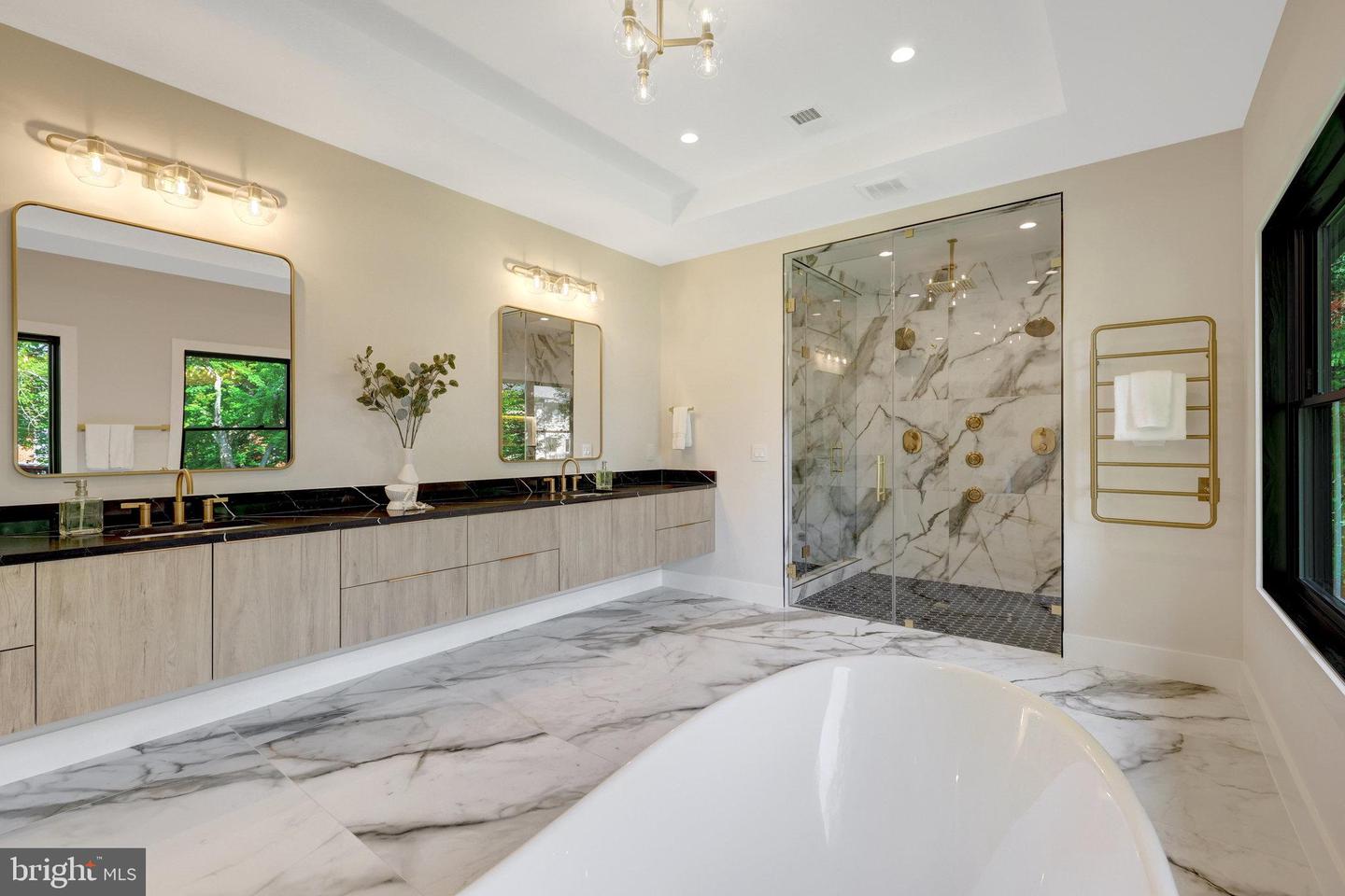 1710 FAIRVIEW AVE, MCLEAN, Virginia 22101, 6 Bedrooms Bedrooms, ,6 BathroomsBathrooms,Residential,For sale,1710 FAIRVIEW AVE,VAFX2247770 MLS # VAFX2247770