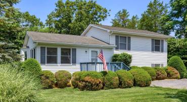3341 HOWELLSVILLE RD, FRONT ROYAL, Virginia 22630, 3 Bedrooms Bedrooms, ,1 BathroomBathrooms,Residential,For sale,3341 HOWELLSVILLE RD,VAWR2011486 MLS # VAWR2011486