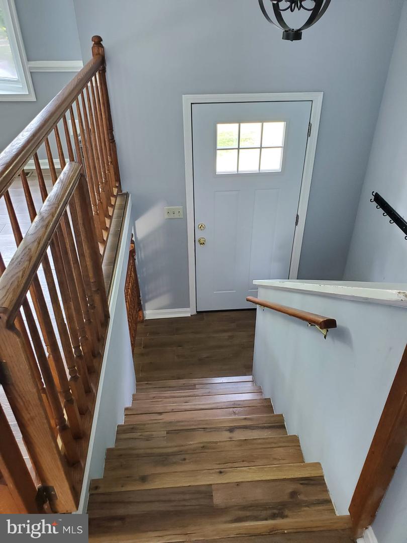 6739 HUNTLAND DR, BEALETON, Virginia 22712, 5 Bedrooms Bedrooms, ,3 BathroomsBathrooms,Residential,For sale,6739 HUNTLAND DR,VAFQ2017072 MLS # VAFQ2017072