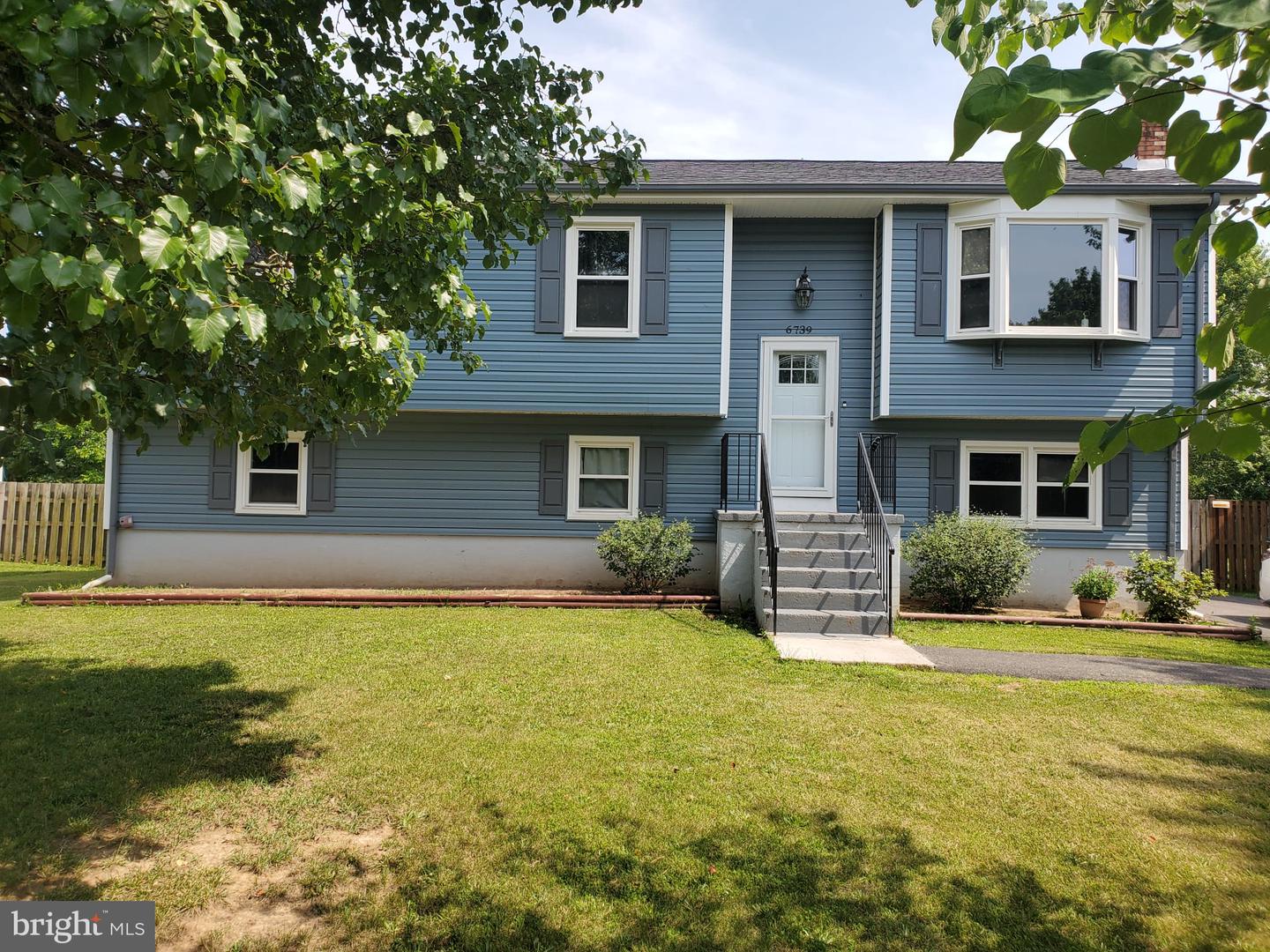 6739 HUNTLAND DR, BEALETON, Virginia 22712, 5 Bedrooms Bedrooms, ,3 BathroomsBathrooms,Residential,For sale,6739 HUNTLAND DR,VAFQ2017072 MLS # VAFQ2017072