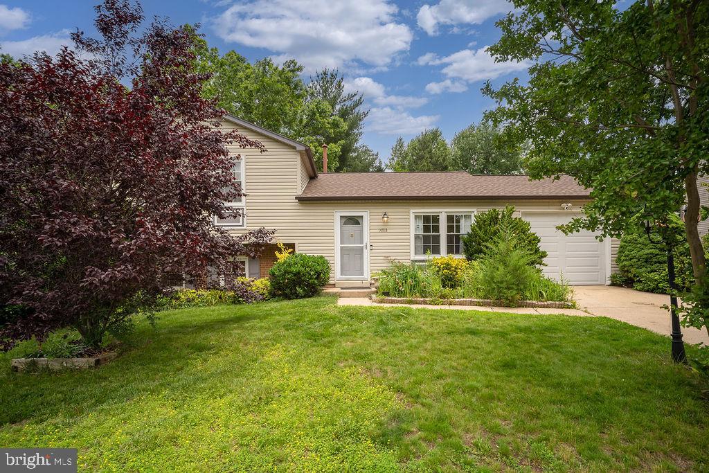 14516 AWBREY PATENT DR, CENTREVILLE, Virginia 20120, 3 Bedrooms Bedrooms, ,2 BathroomsBathrooms,Residential,For sale,14516 AWBREY PATENT DR,VAFX2247898 MLS # VAFX2247898