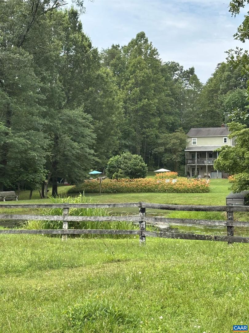 604 COLES ROLLING RD, SCOTTSVILLE, Virginia 24590, 3 Bedrooms Bedrooms, ,2 BathroomsBathrooms,Residential,For sale,604 COLES ROLLING RD,665793 MLS # 665793