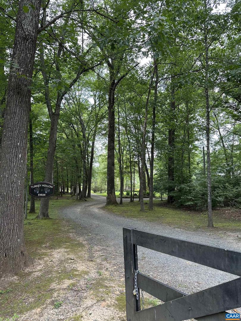 604 COLES ROLLING RD, SCOTTSVILLE, Virginia 24590, 3 Bedrooms Bedrooms, ,2 BathroomsBathrooms,Residential,For sale,604 COLES ROLLING RD,665793 MLS # 665793