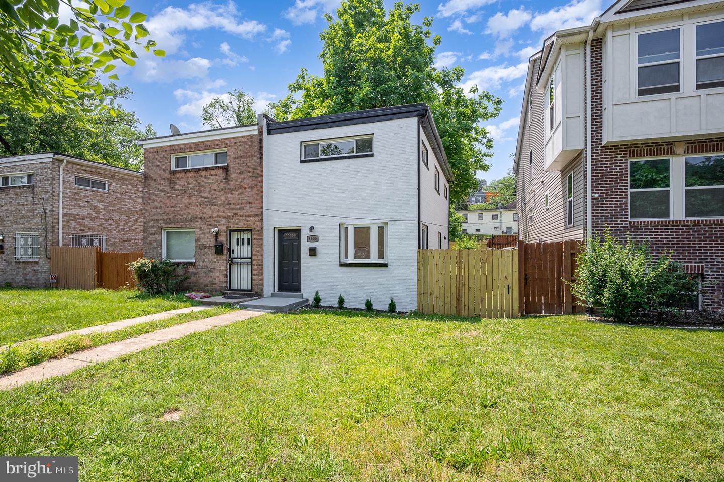 4605 GRANT ST NE, WASHINGTON, District Of Columbia 20019, 4 Bedrooms Bedrooms, 10 Rooms Rooms,2 BathroomsBathrooms,Residential,For sale,4605 GRANT ST NE,DCDC2206128 MLS # DCDC2206128